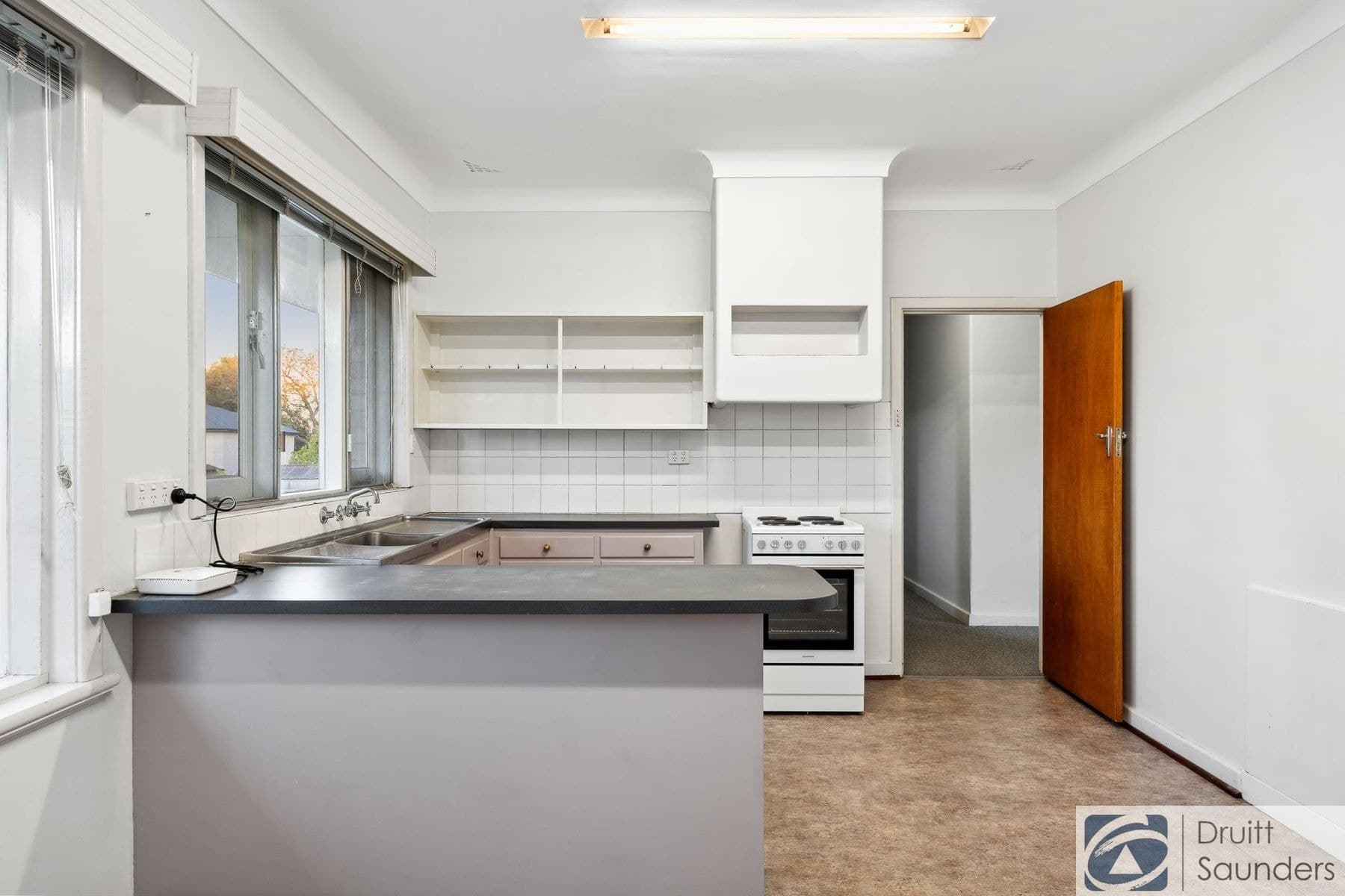 15 Woodrow Avenue, Yokine WA 6060, Yokine - Thumbnail 6