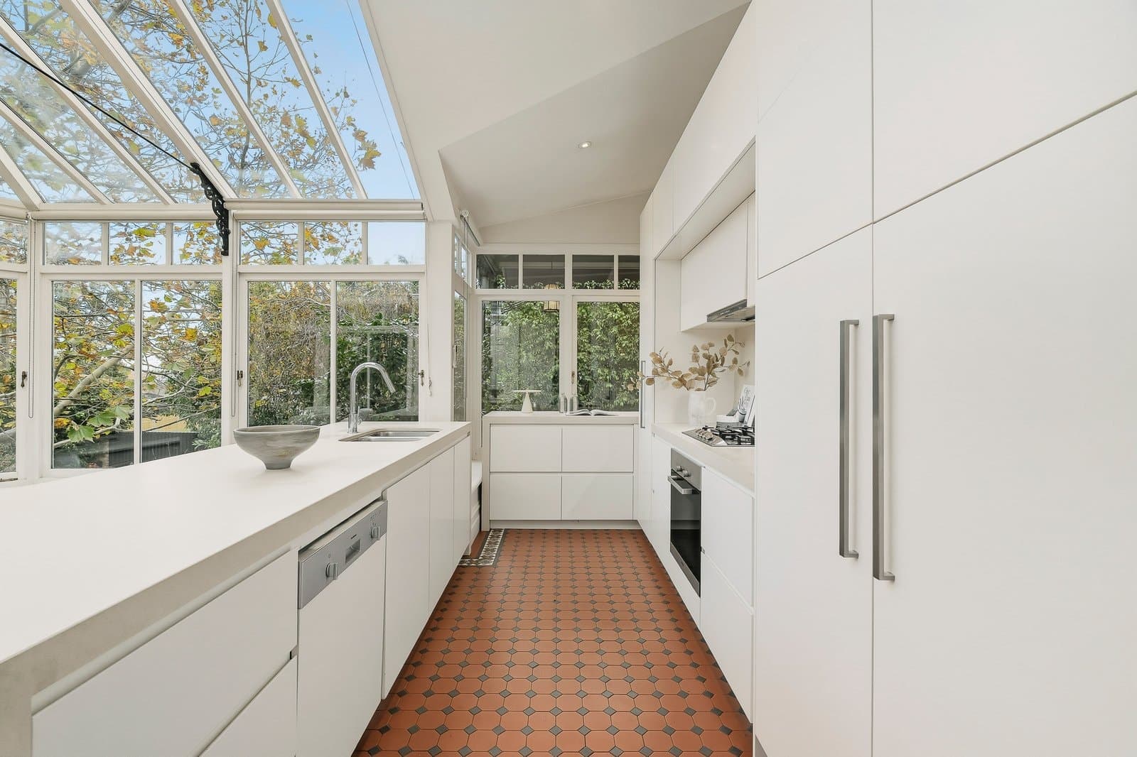 2 Harcourt Street, Hawthorn East - Thumbnail 8