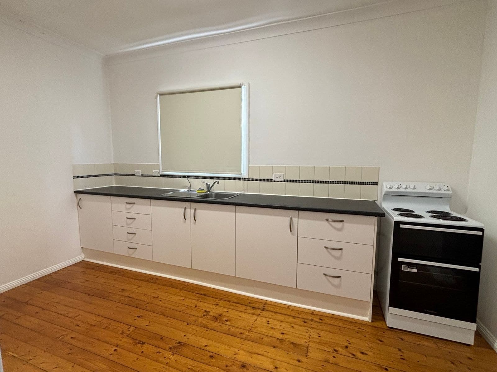4/737 Pacific Highway, Belmont NSW 2280, Belmont - Thumbnail 2