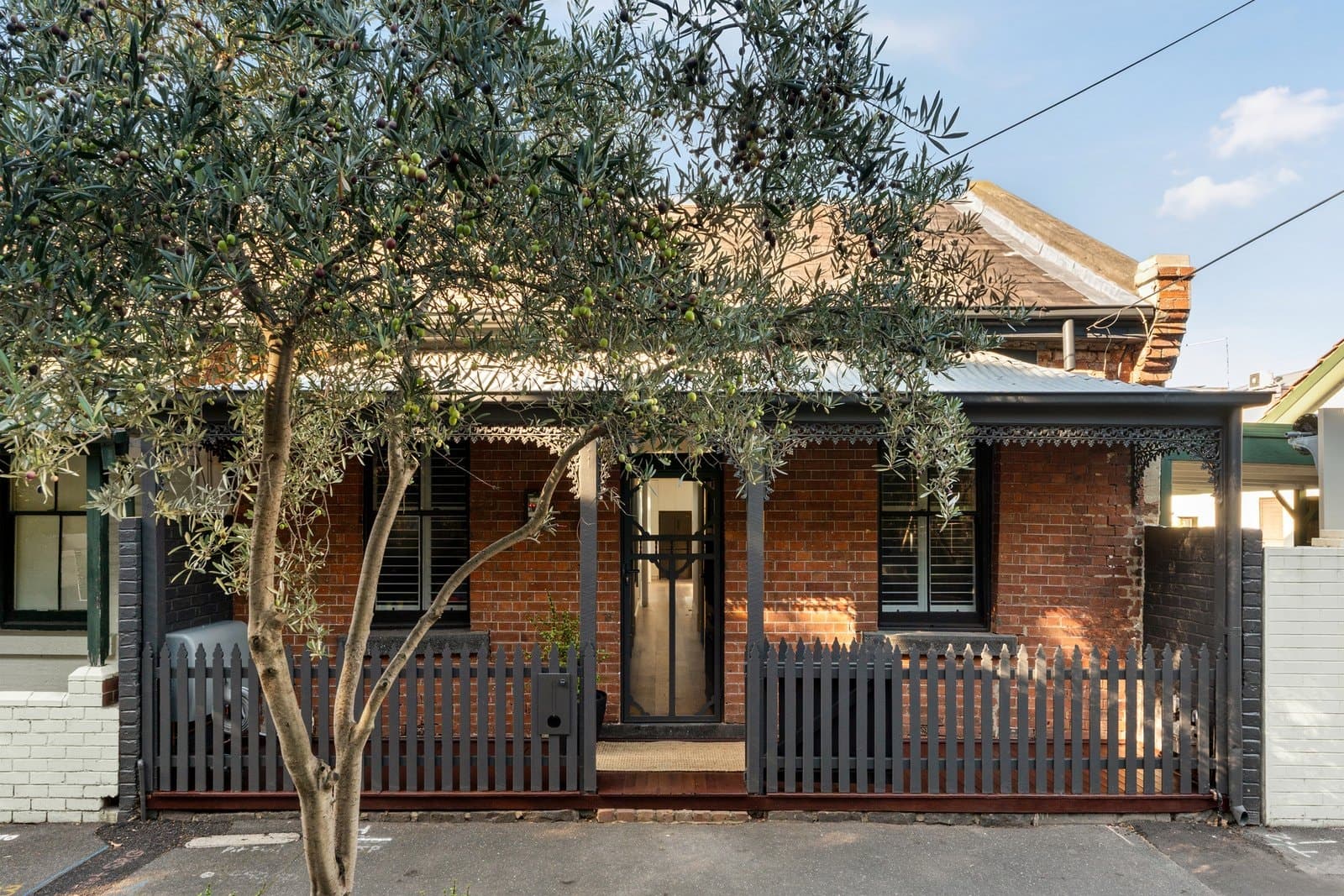 123 Station Street, Port Melbourne - Image 1