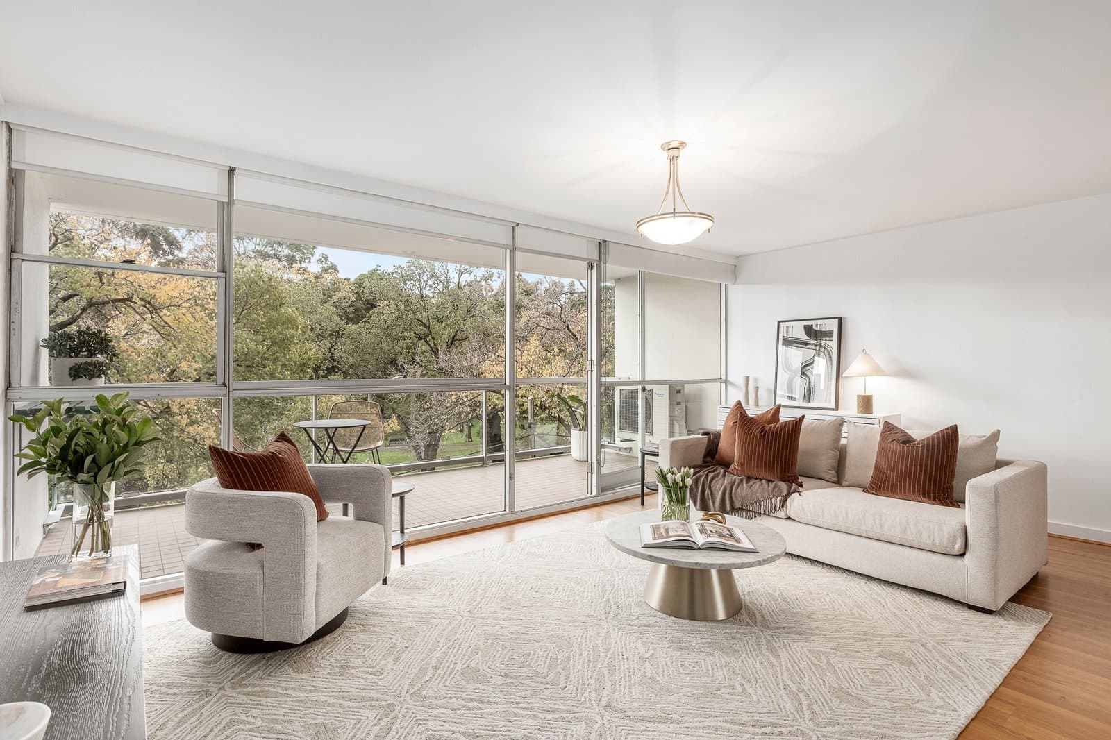 3.2 193 Domain Road, South Yarra - Thumbnail 3