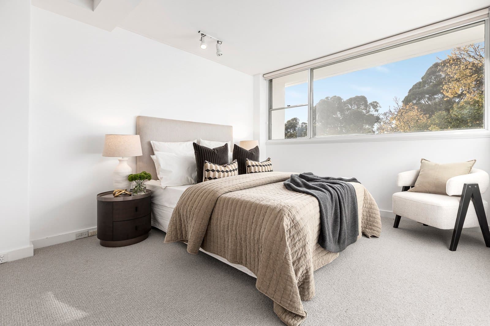 3.2 193 Domain Road, South Yarra - Thumbnail 7