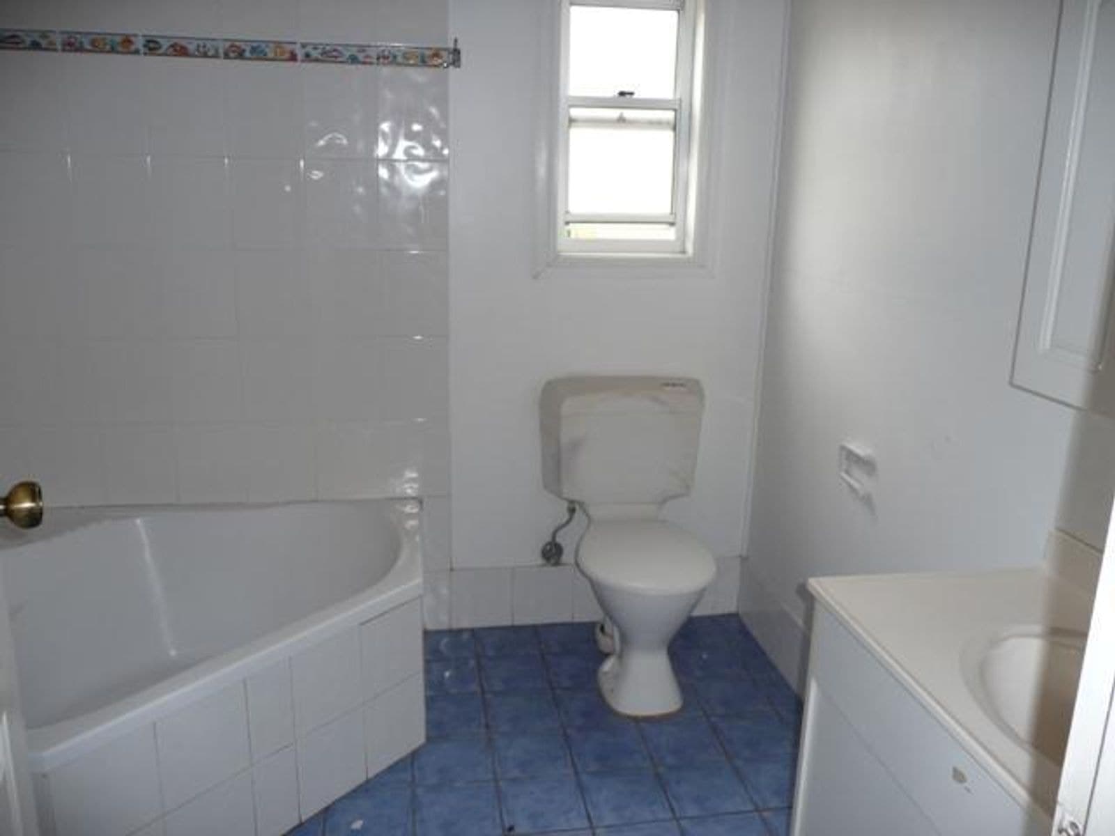 73 Cowper Street, Taree NSW 2430, Taree - Thumbnail 5