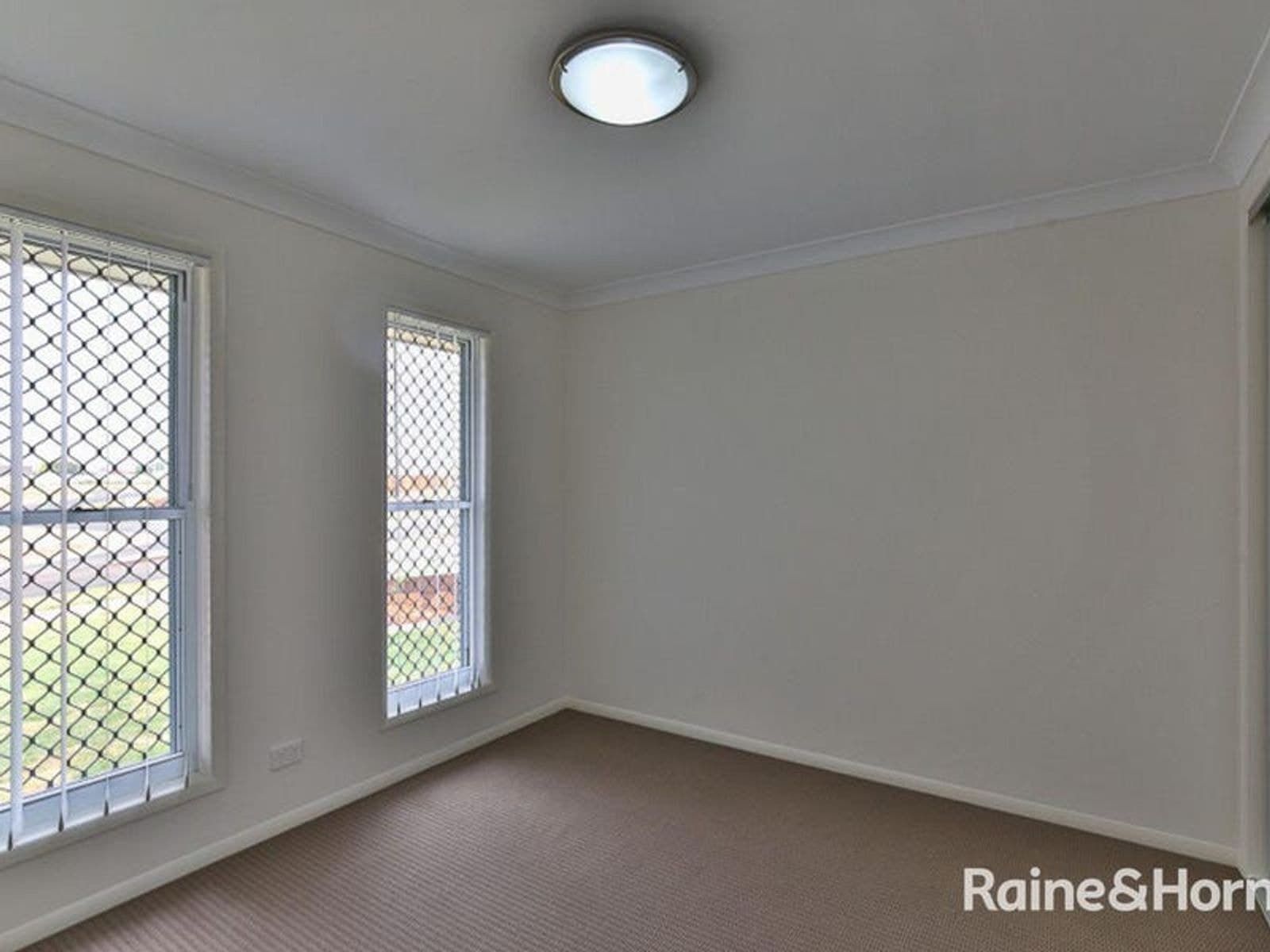 13A Whitefield Street, Glenvale QLD 4350, Glenvale - Thumbnail 2