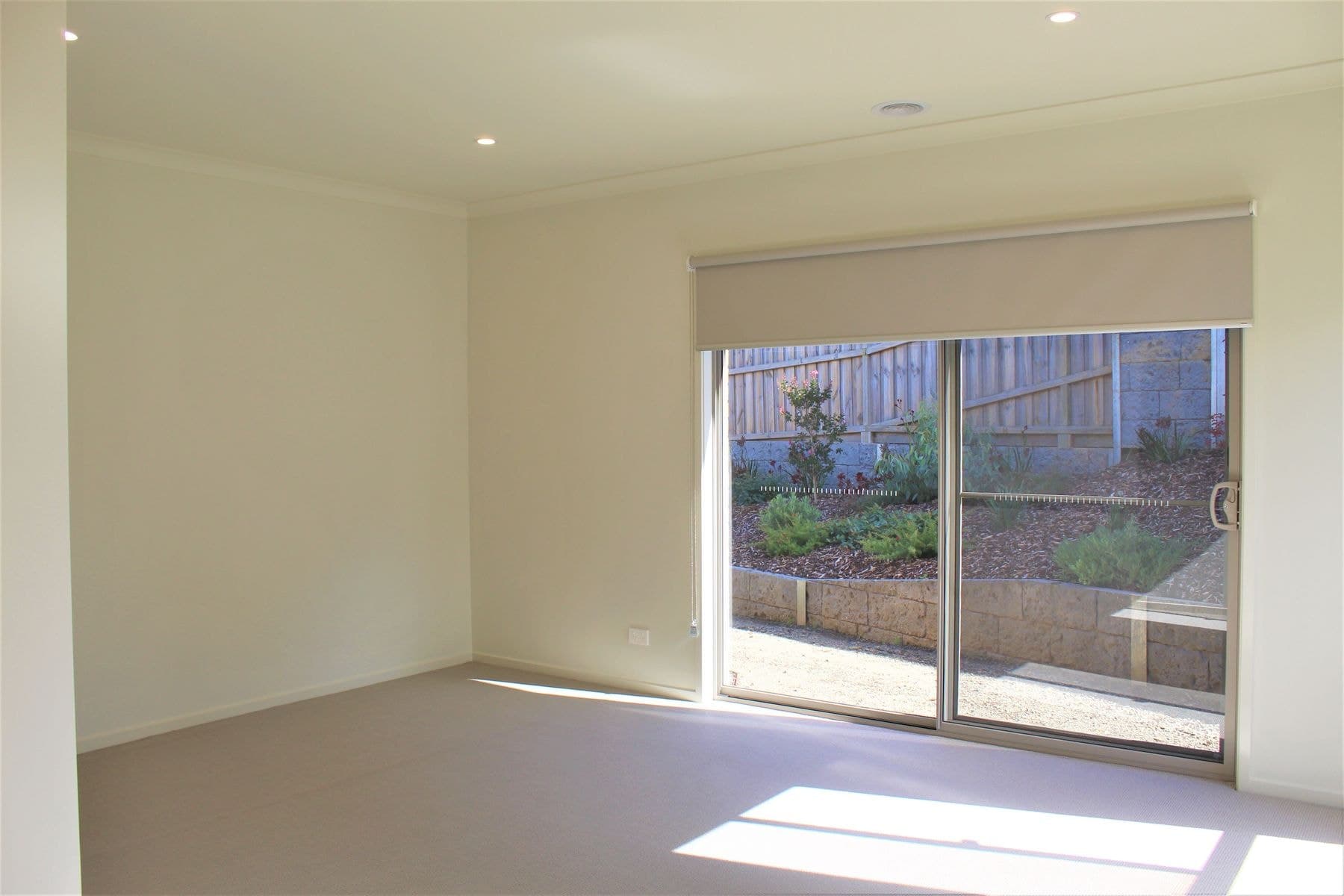 6 Elmside Avenue, Warragul VIC 3820, Warragul - Thumbnail 7