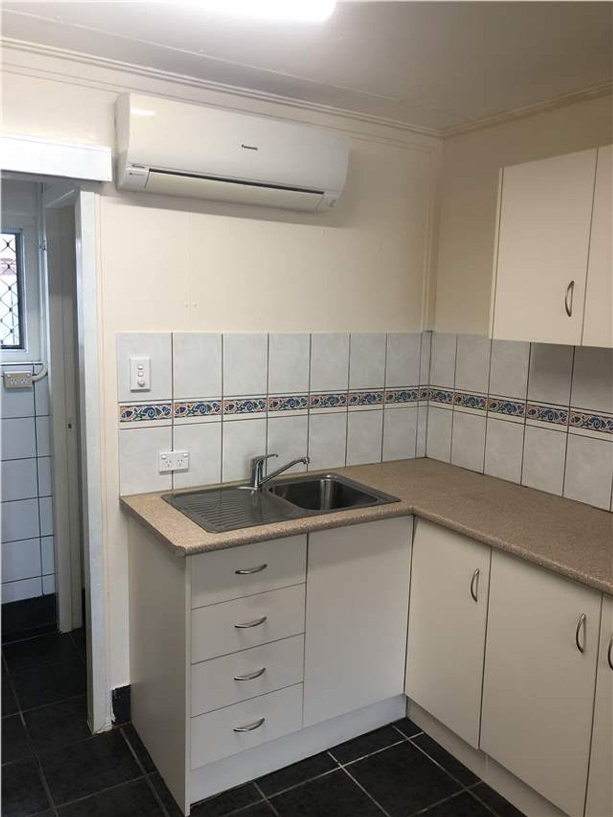 2/105 Esplanade, Bargara QLD 4670, Bargara - Image 1