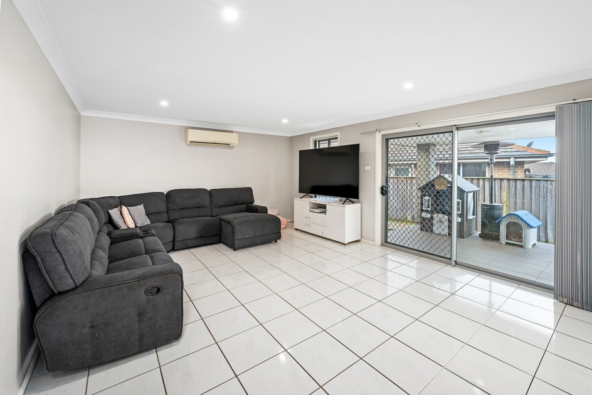 10 Peppermint Street, Aberglasslyn, Aberglasslyn - Thumbnail 3