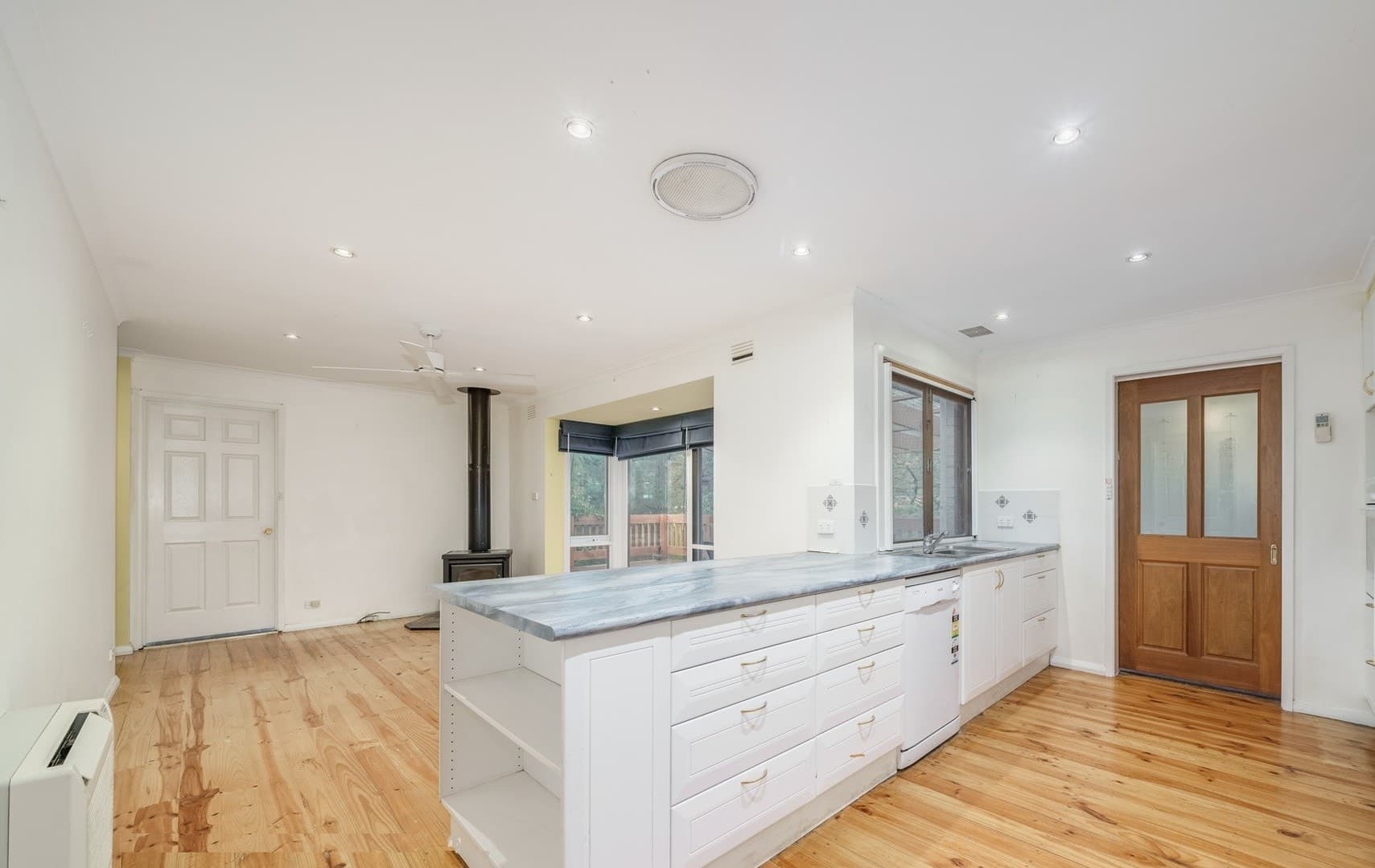 109 Foote Street, Templestowe Lower, VIC 3107, Templestowe - Thumbnail 2