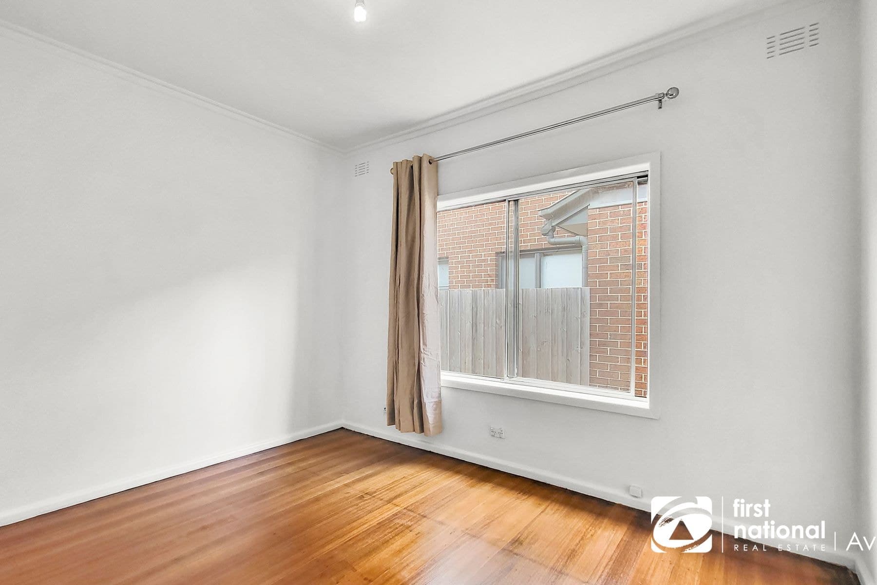 7 Florence Avenue, Clayton VIC 3168, Clayton - Thumbnail 3