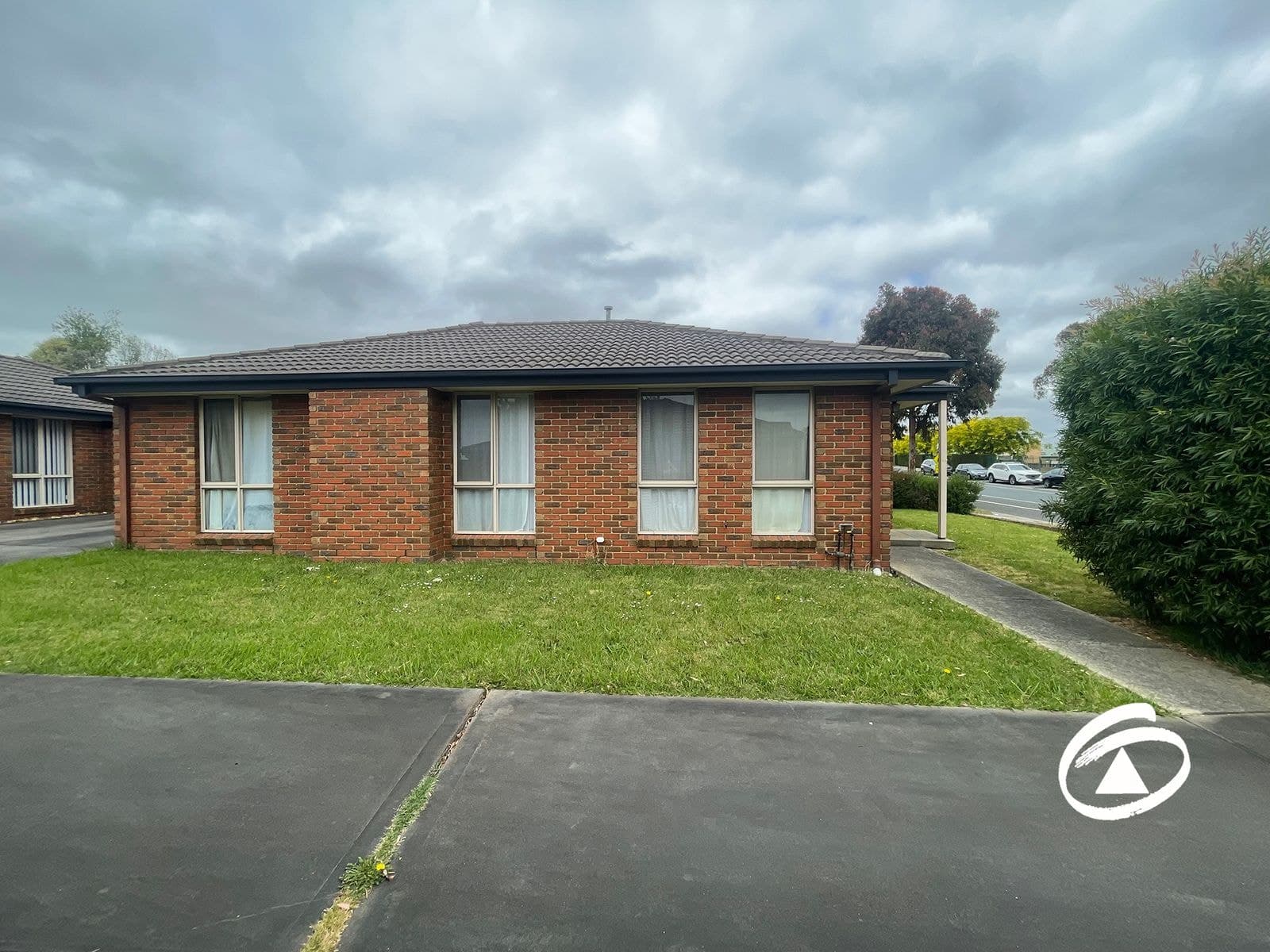 2/45-47 Bemersyde Drive, Berwick VIC 3806, Berwick - Thumbnail 2