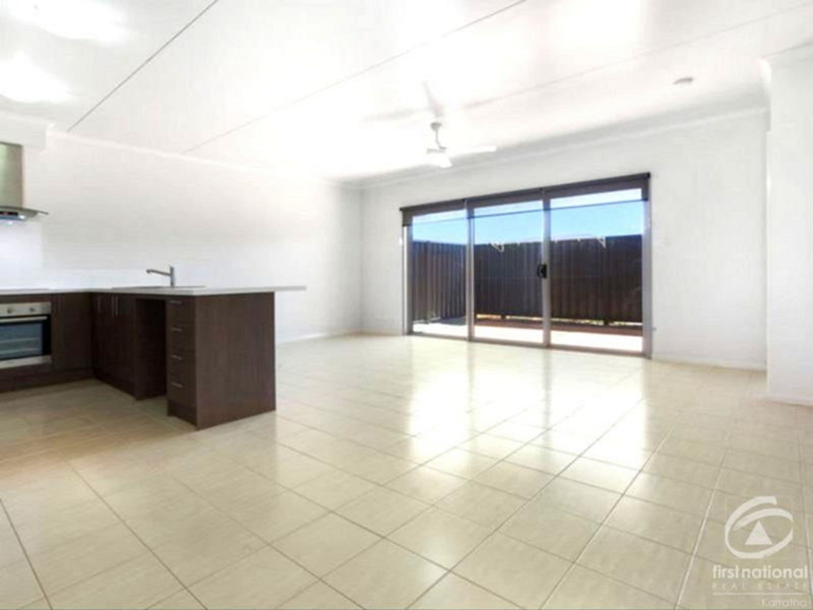 4/327 Warara Street, Tom Price WA 6751, Tom Price - Thumbnail 2
