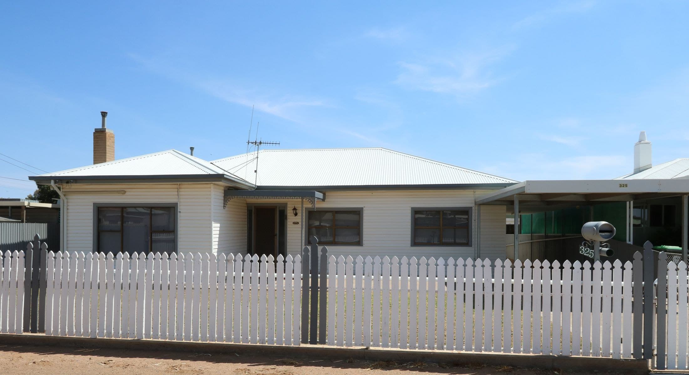 325 Jones Street, Broken Hill NSW 2880, Broken Hill - Image 1