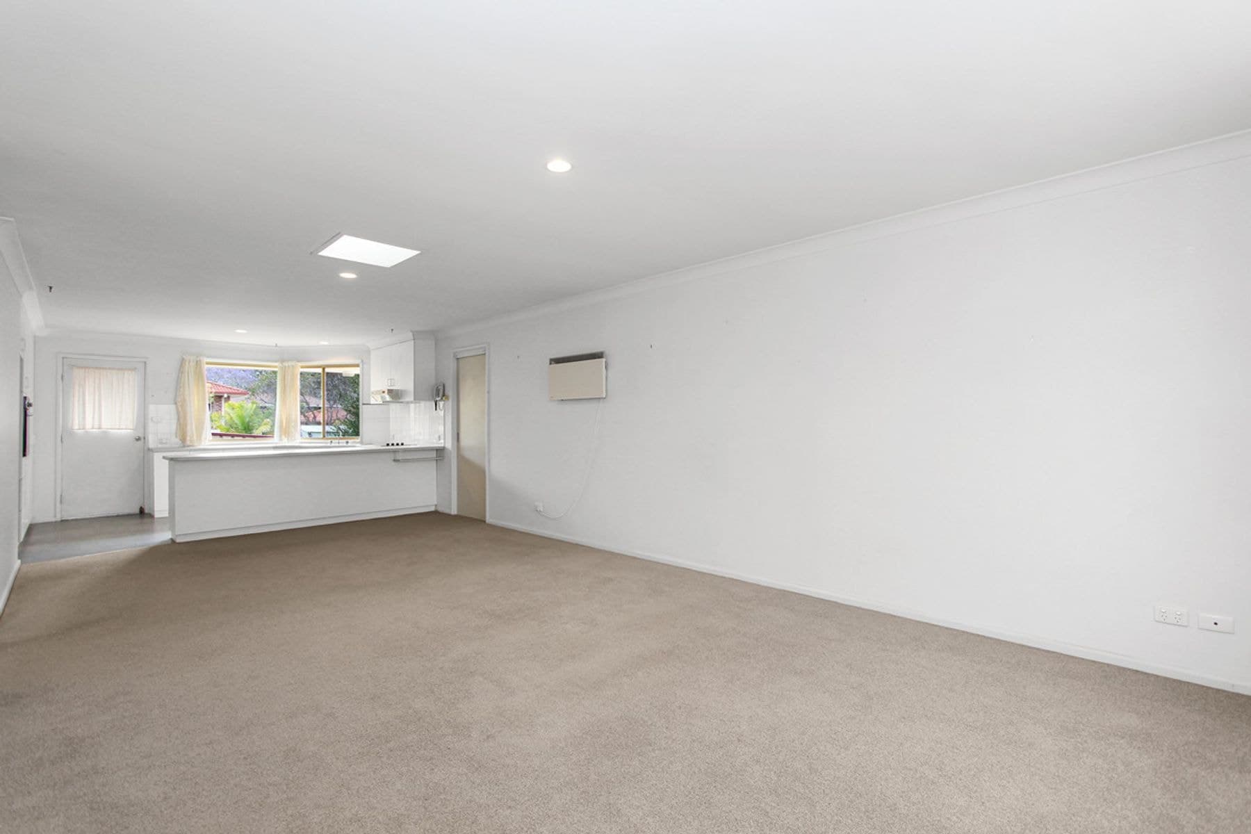 9/105 Lake Road, Port Macquarie NSW 2444, Port Macquarie - Image 1