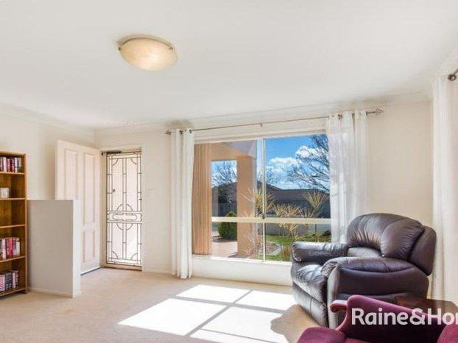26 Sweetapple Crescent, Centenary Heights QLD 4350, Centenary Heights - Thumbnail 2