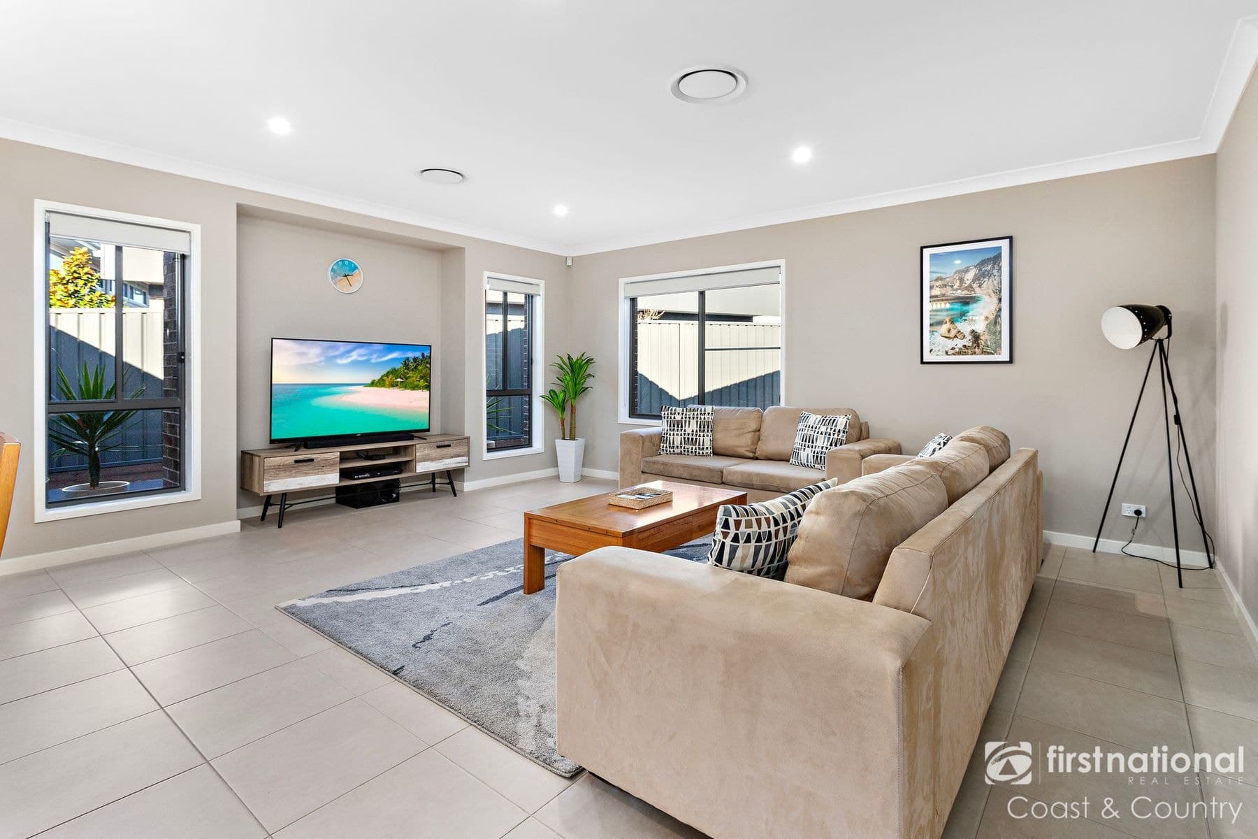 6 Downey Street, Kiama NSW 2533, Kiama - Image 1