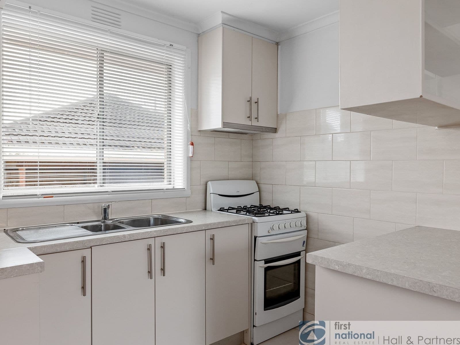2/10 Cole Street, Noble Park VIC 3174, Noble Park - Thumbnail 2
