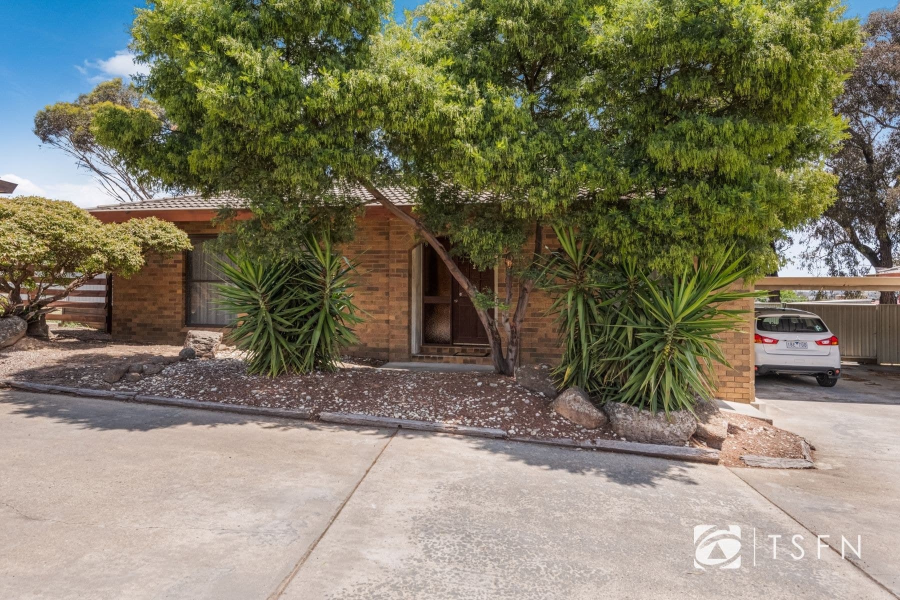 2/4 Carola Court, Kennington VIC 3550, Kennington - Image 1