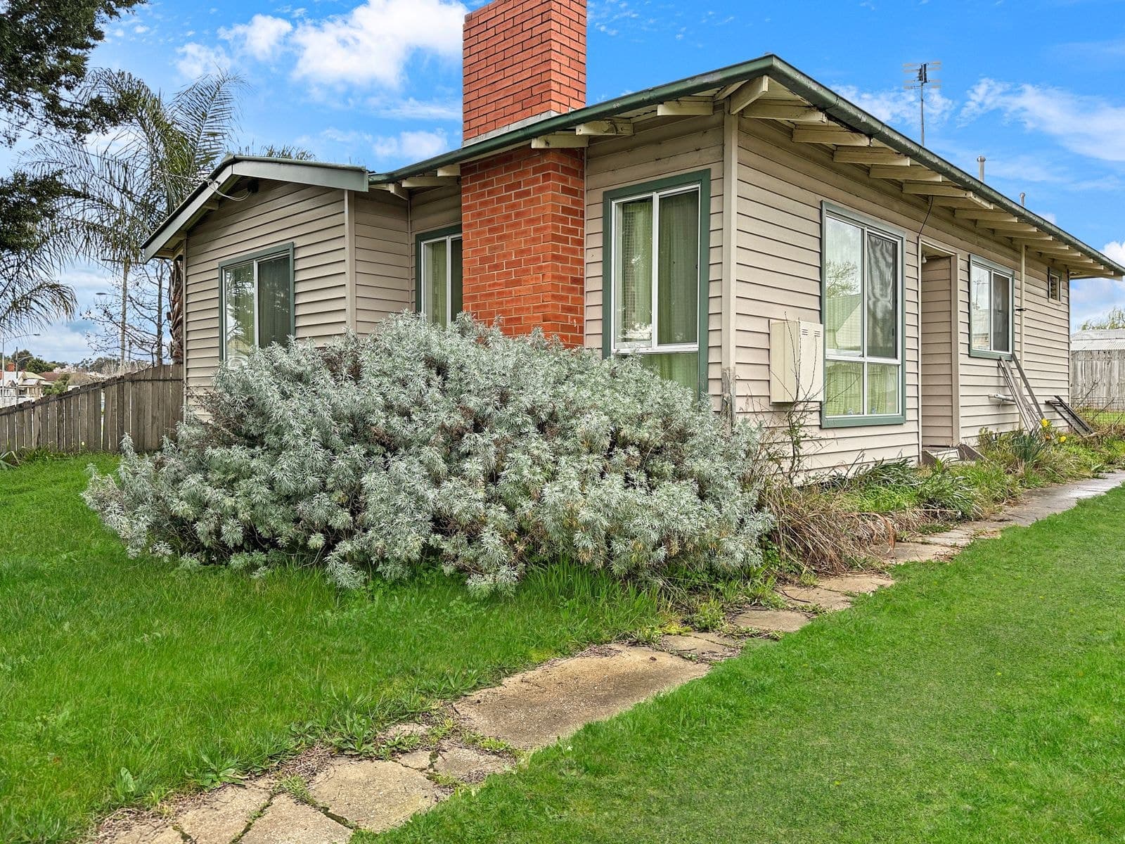 220 Railway Street, Maryborough VIC 3465, Maryborough - Image 1