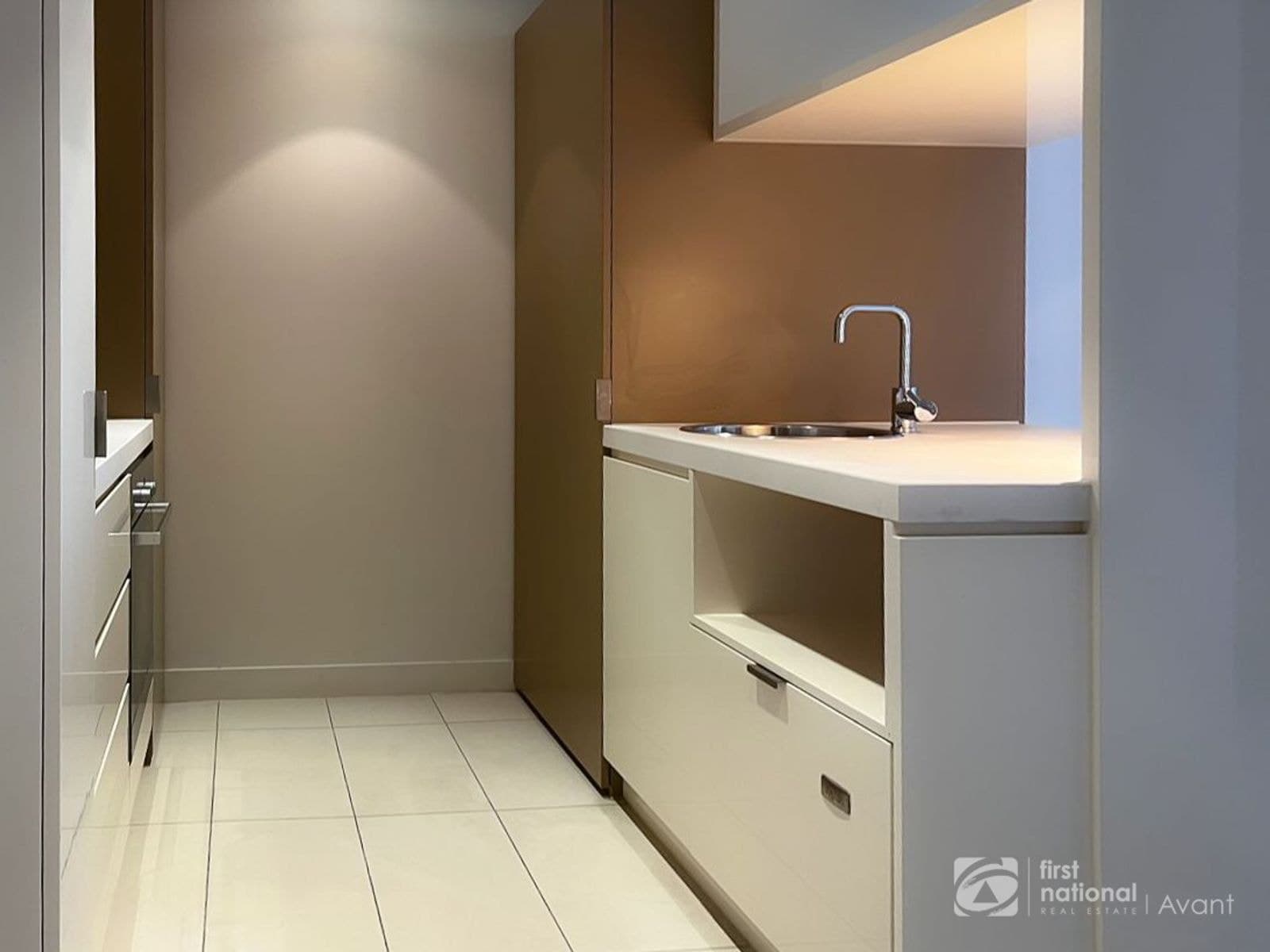 708/33 MacKenzie Street, Melbourne VIC 3000, Melbourne - Thumbnail 4