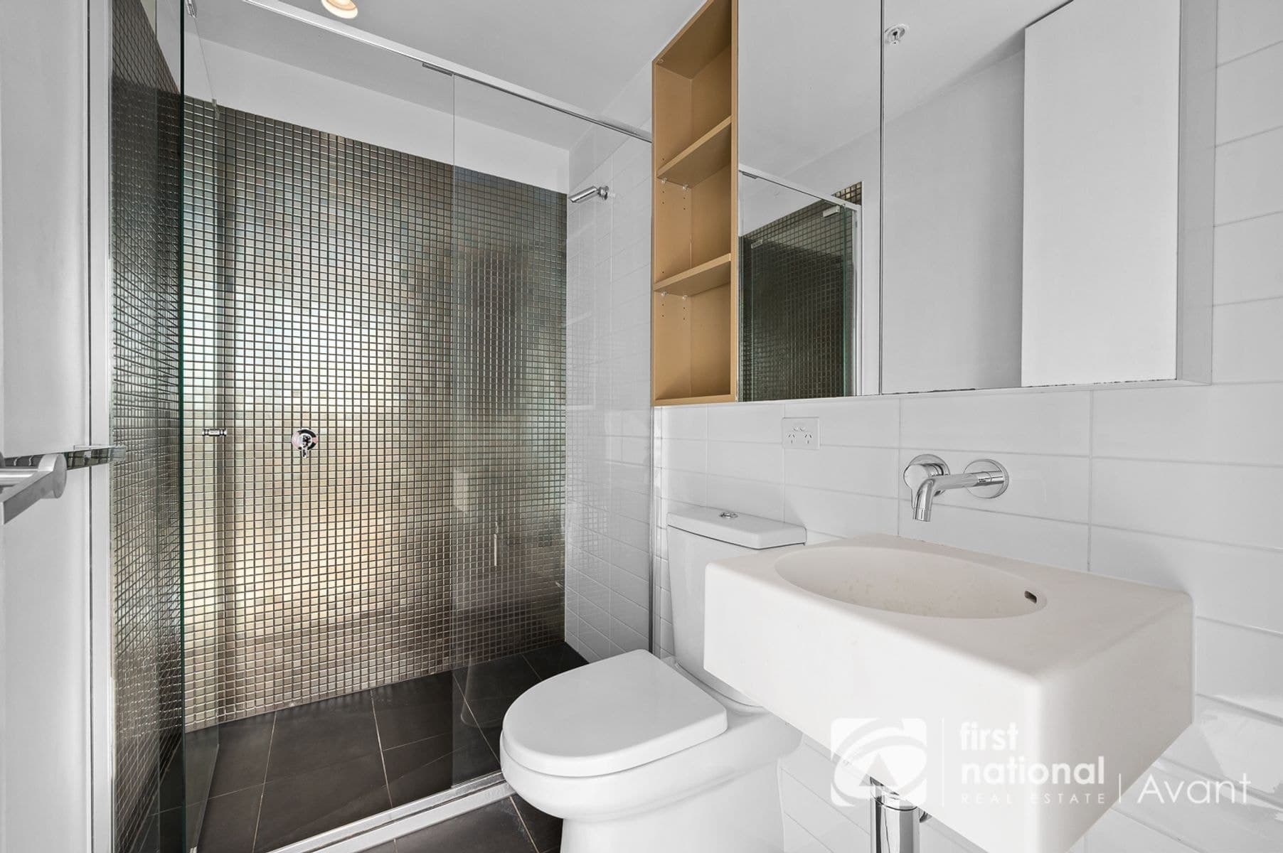 708/33 MacKenzie Street, Melbourne VIC 3000, Melbourne - Thumbnail 6