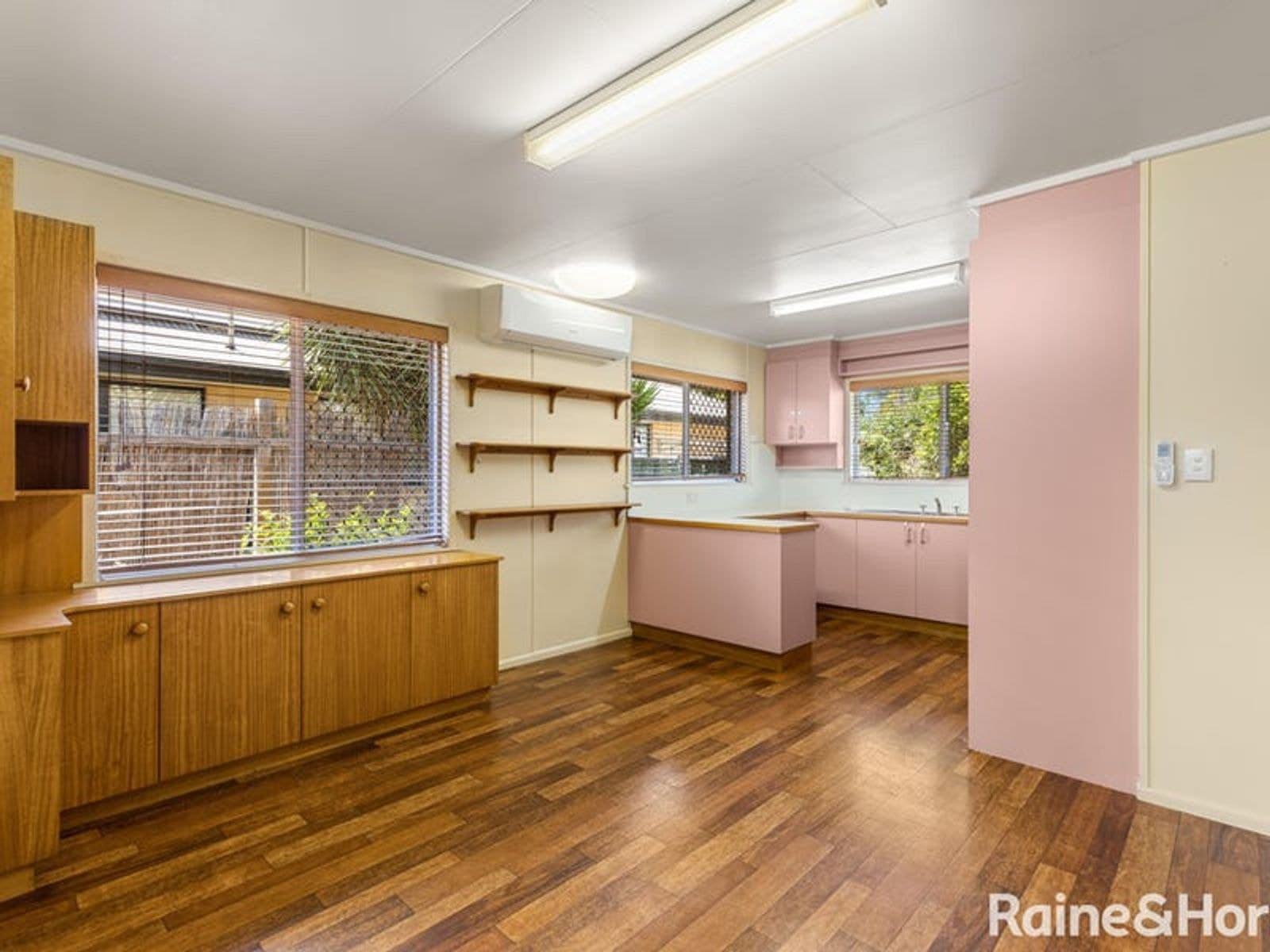 28 Fromalls Street, Harristown QLD 4350, Harristown - Thumbnail 2