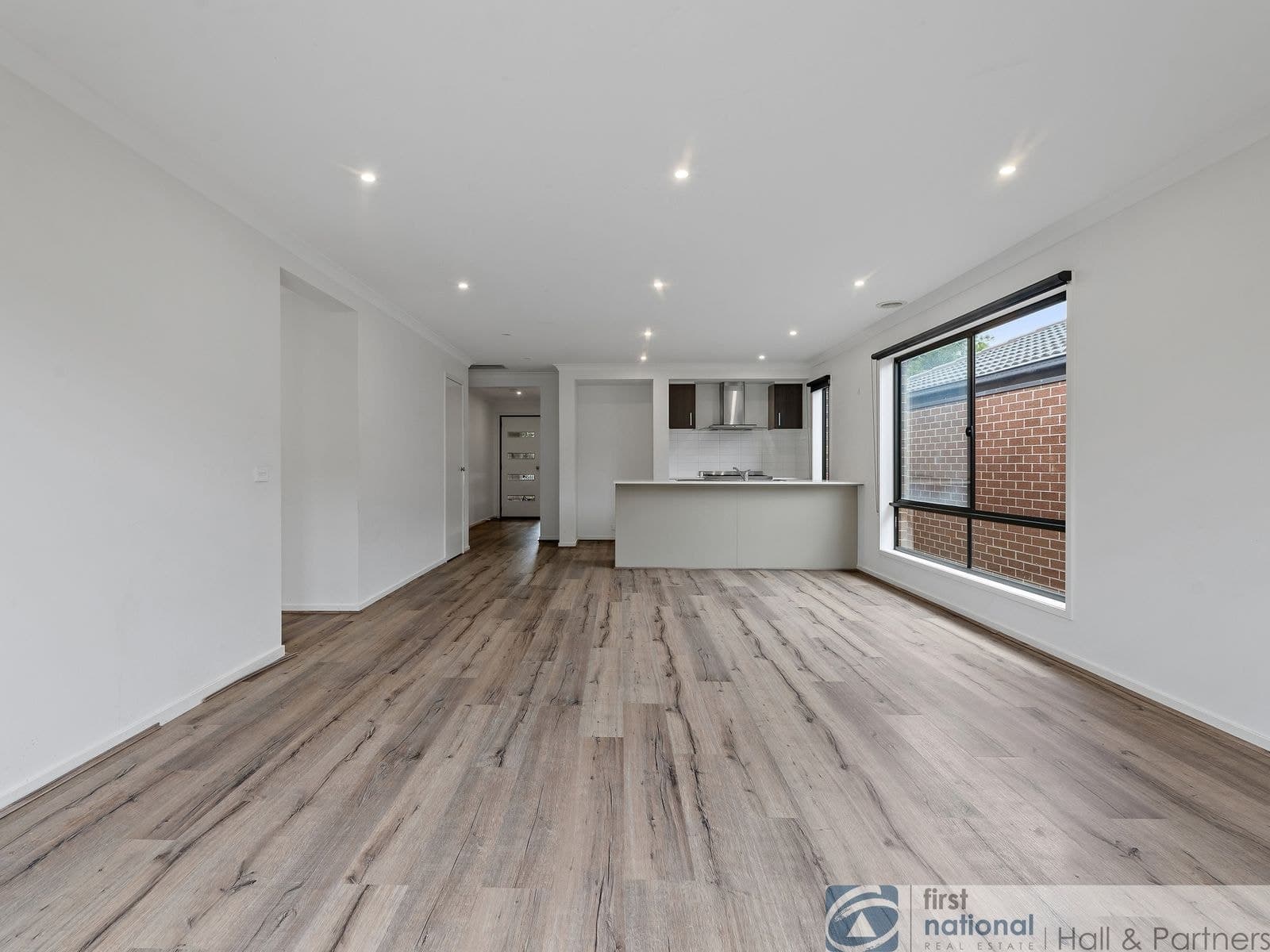 17 Bayview Road, Officer VIC 3809, Officer - Thumbnail 2