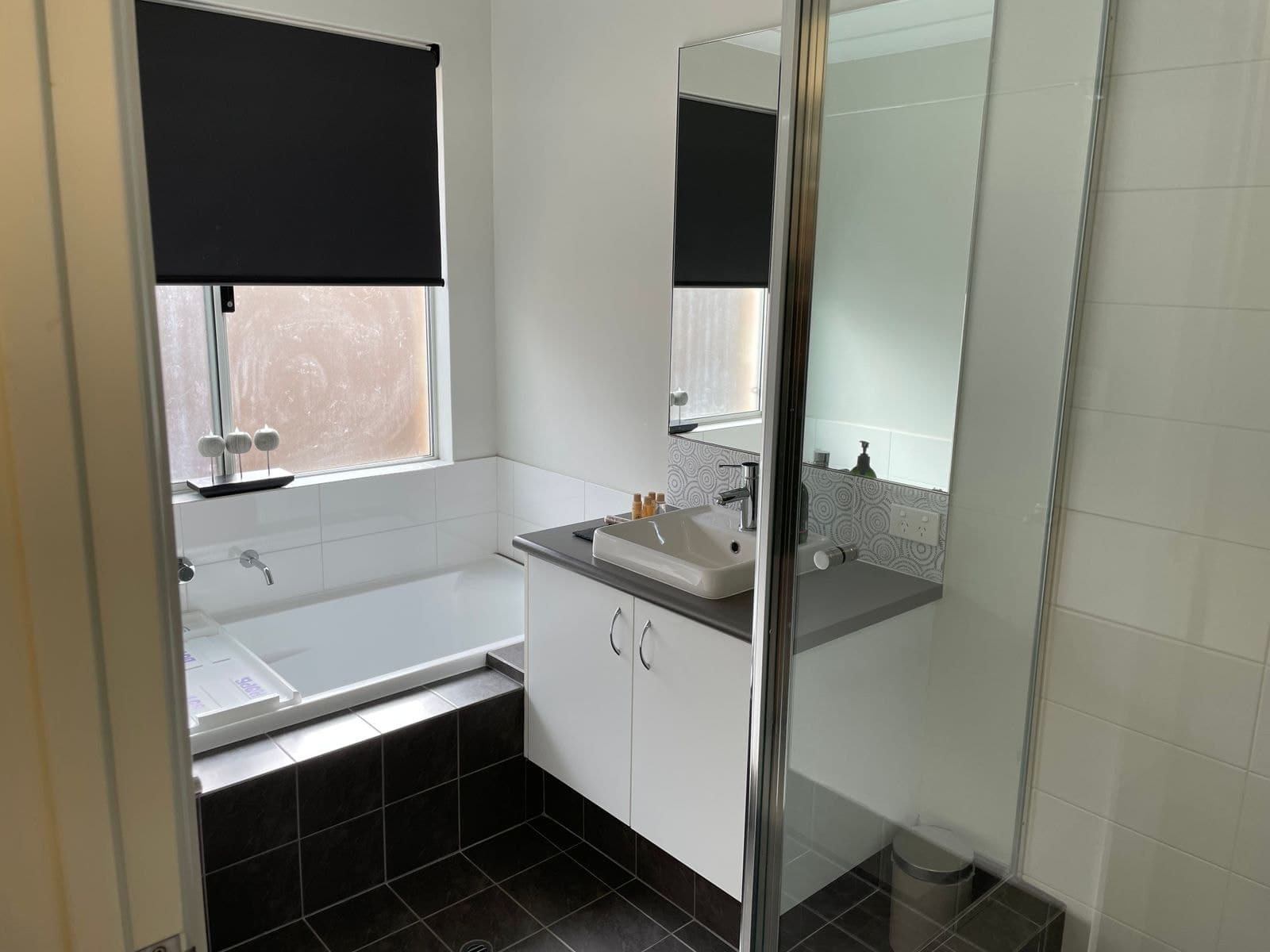 3 Fry Pl, Margaret River WA 6285, Margaret River - Thumbnail 2