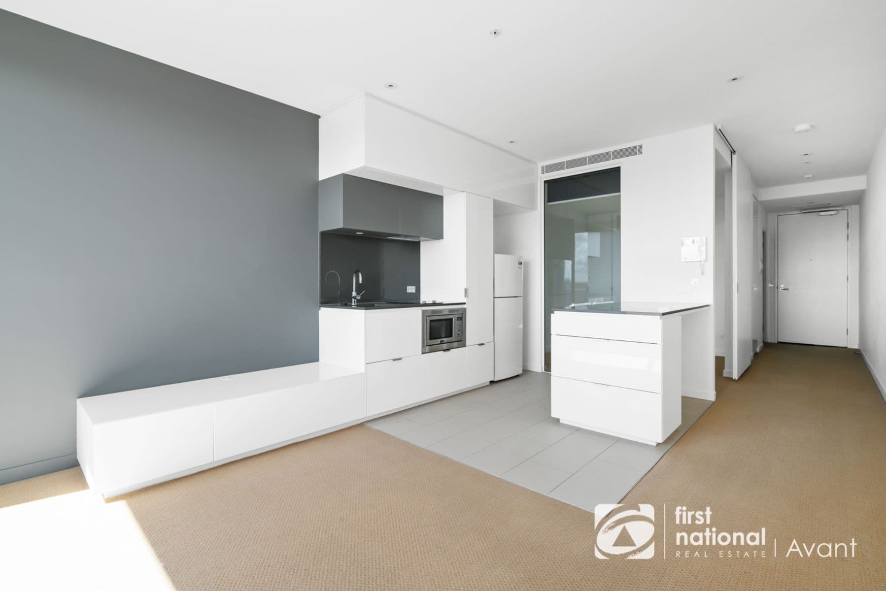 2705/551-555 Swanston Street, Carlton VIC 3053, Carlton - Thumbnail 2