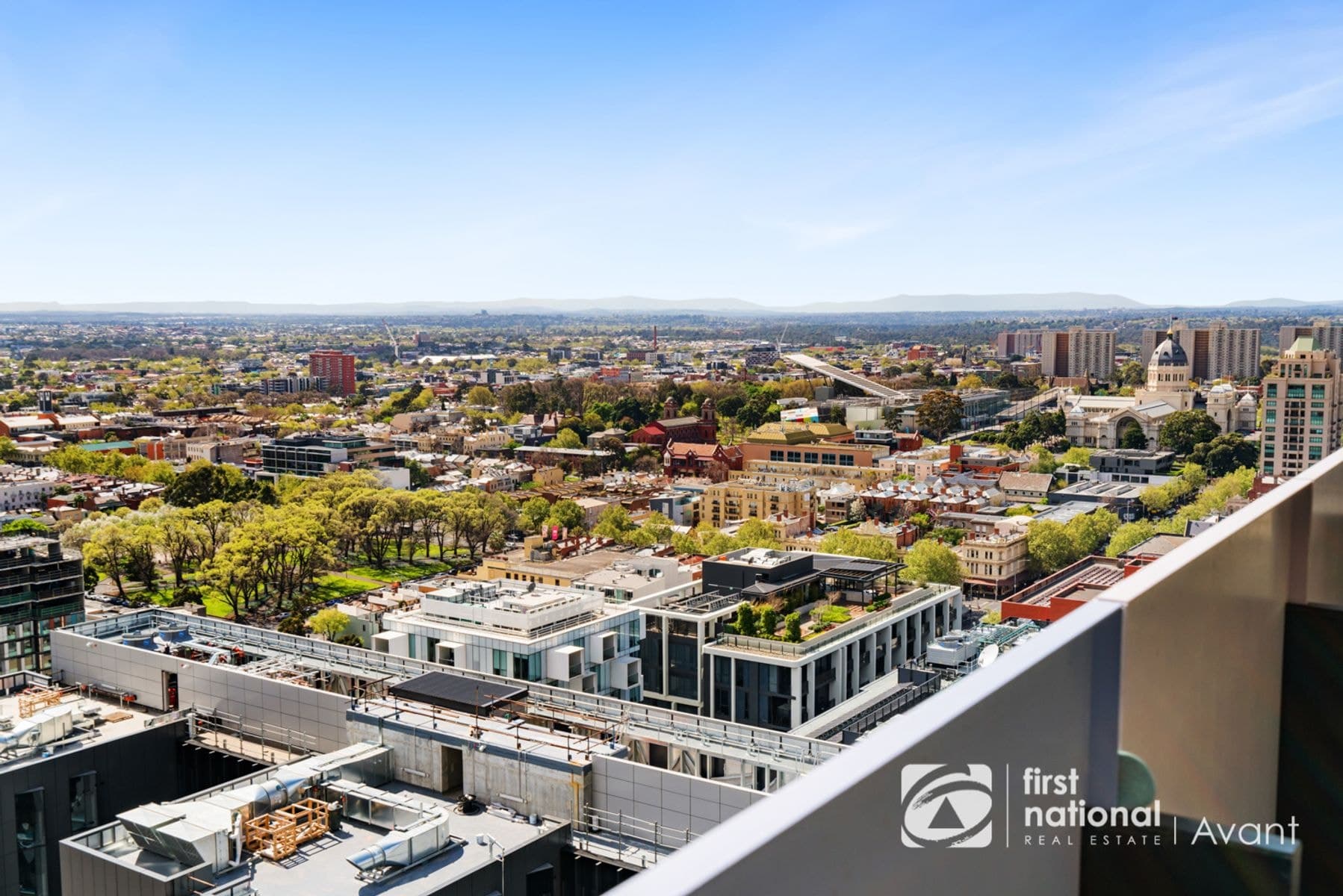 2705/551-555 Swanston Street, Carlton VIC 3053, Carlton - Thumbnail 7