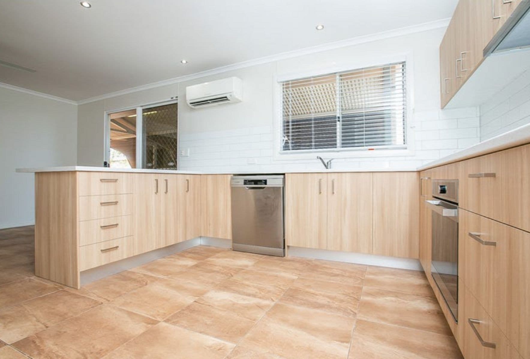 25 Paton Road, South Hedland WA 6722, South Hedland - Thumbnail 4