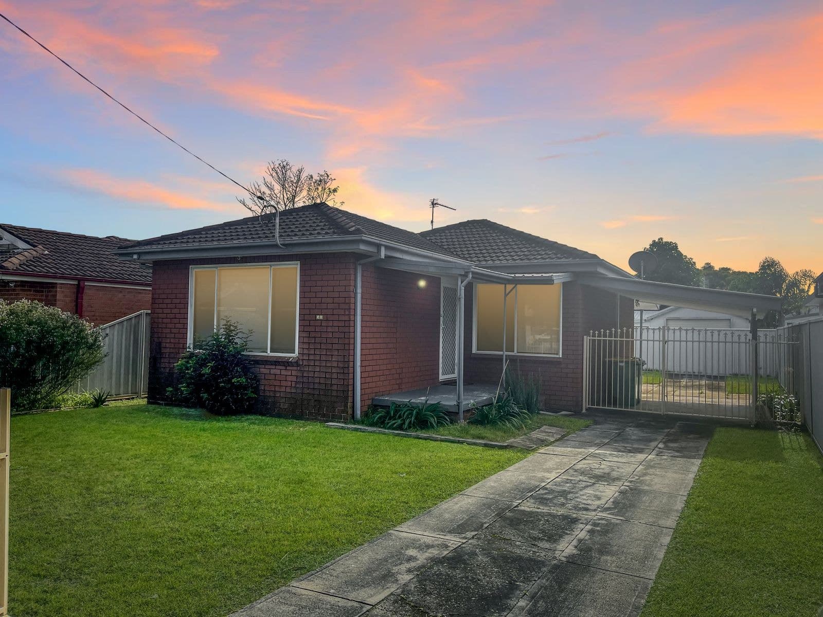 30 Dorothy Avenue, Woy Woy NSW 2256, Woy Woy - Image 1