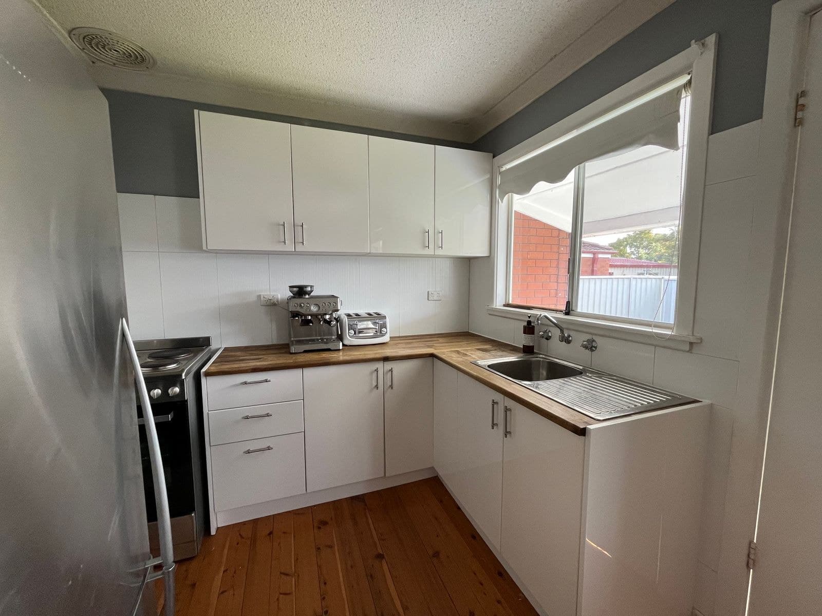 30 Dorothy Avenue, Woy Woy NSW 2256, Woy Woy - Thumbnail 2