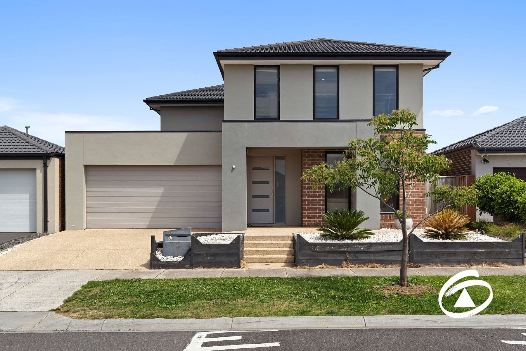 72 Castillo Avenue, Clyde North VIC 3978, Clyde North - Thumbnail 2