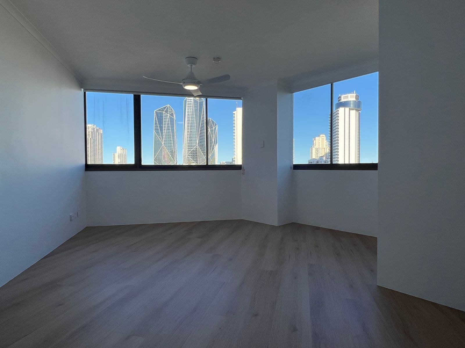 27/37 Monaco Street, Surfers Paradise QLD 4217, Surfers Paradise - Thumbnail 6
