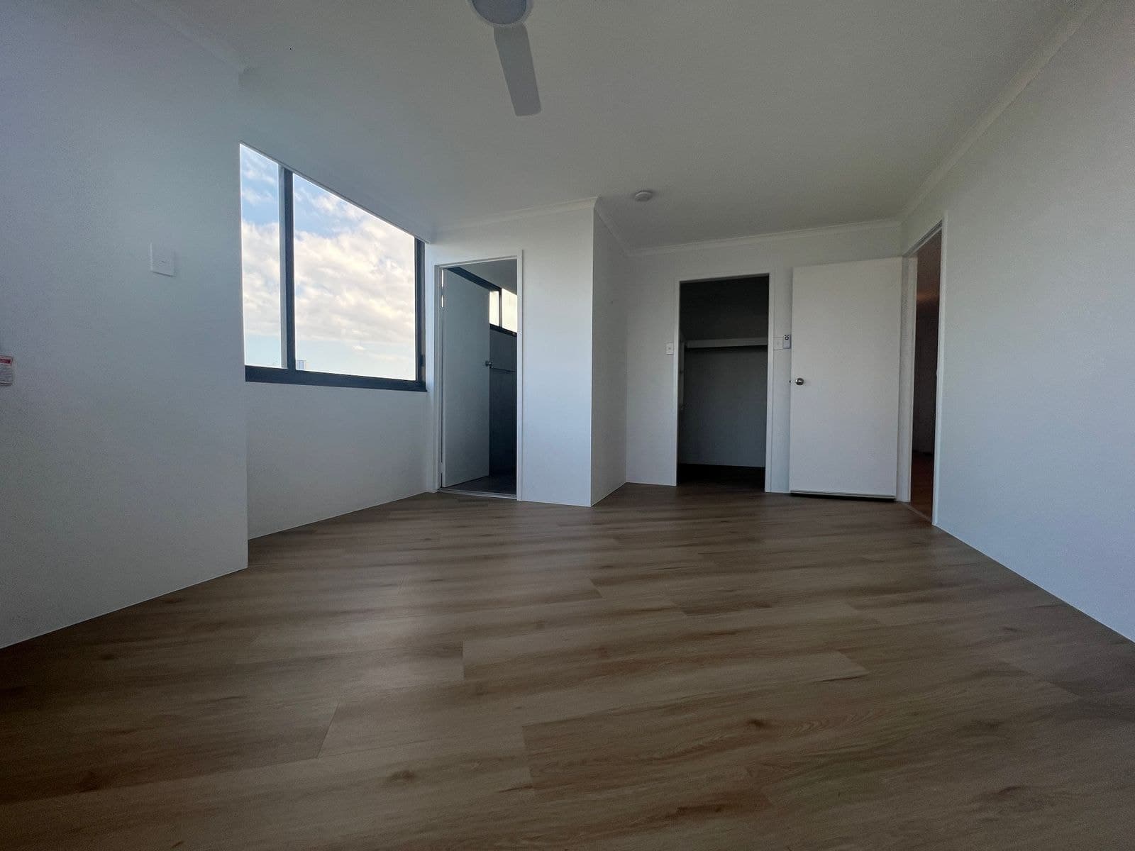 27/37 Monaco Street, Surfers Paradise QLD 4217, Surfers Paradise - Thumbnail 7