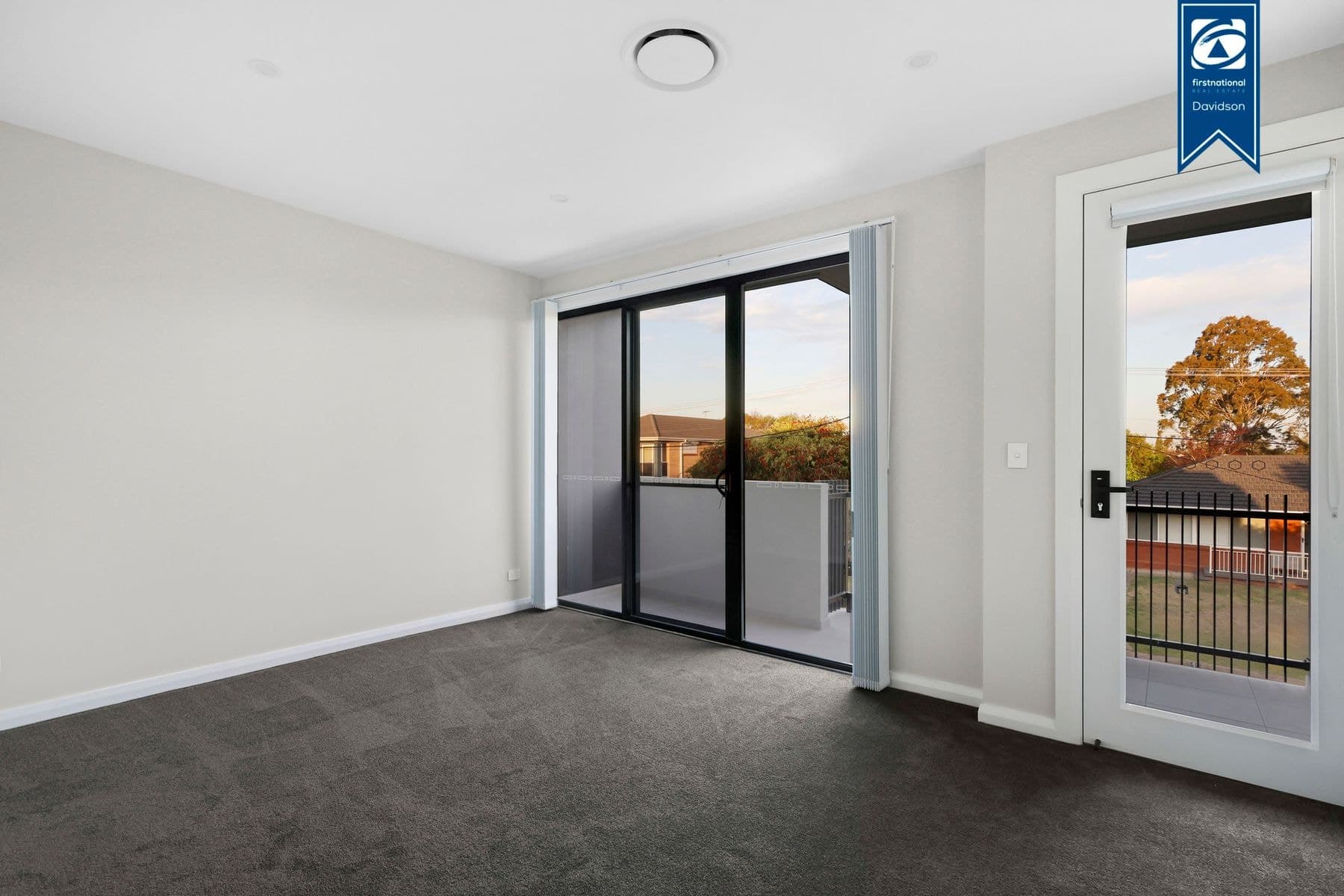 6d Templeton Crescent, Moorebank NSW 2170, Moorebank - Thumbnail 5