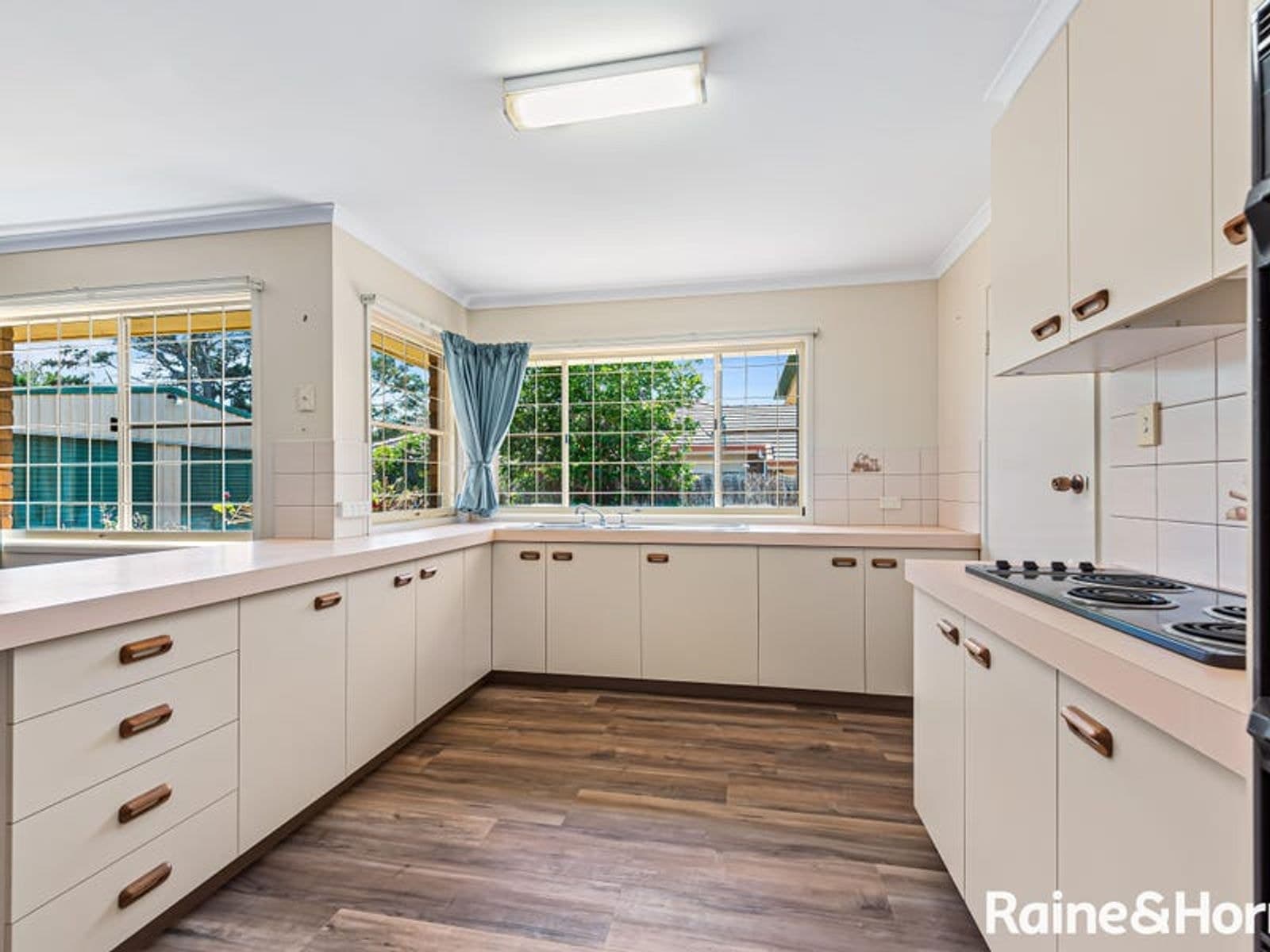 3 Swartz Street, Kearneys Spring QLD 4350, Kearneys Spring - Thumbnail 2