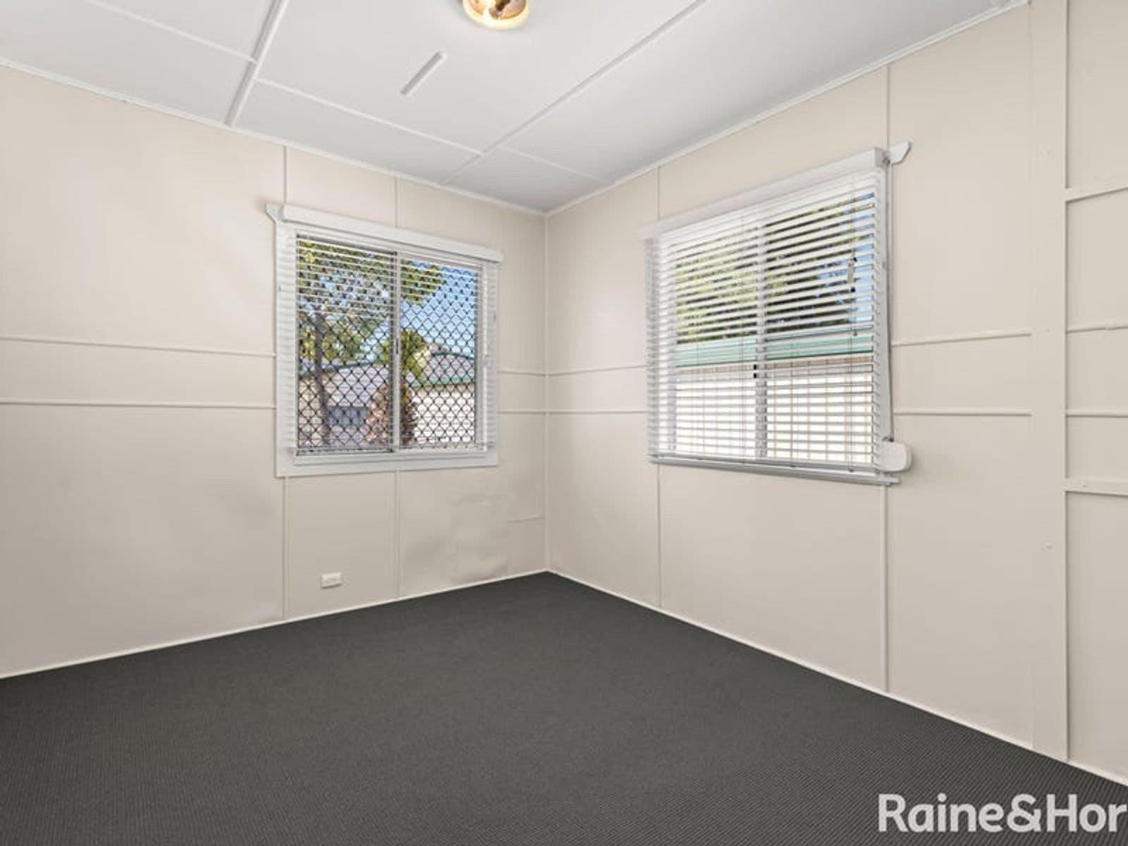 12 Mcwaters Street, North Toowoomba QLD 4350, North Toowoomba - Thumbnail 6
