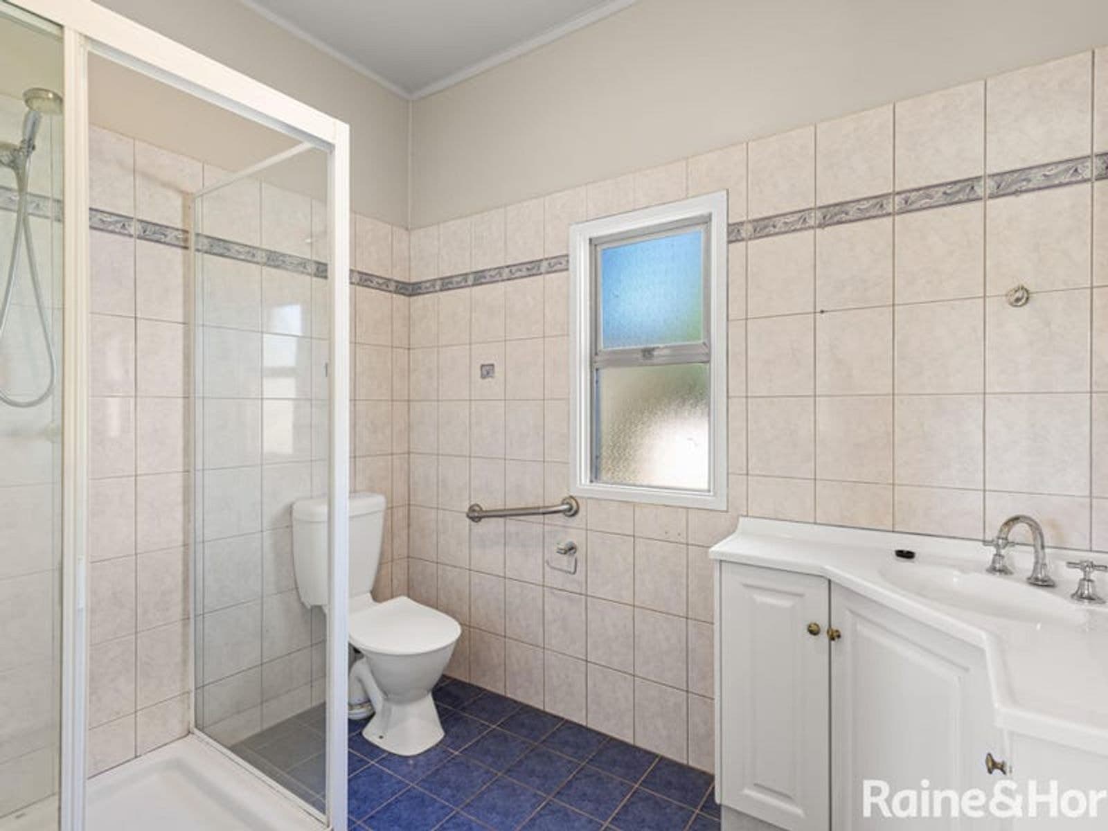 12 Mcwaters Street, North Toowoomba QLD 4350, North Toowoomba - Thumbnail 8