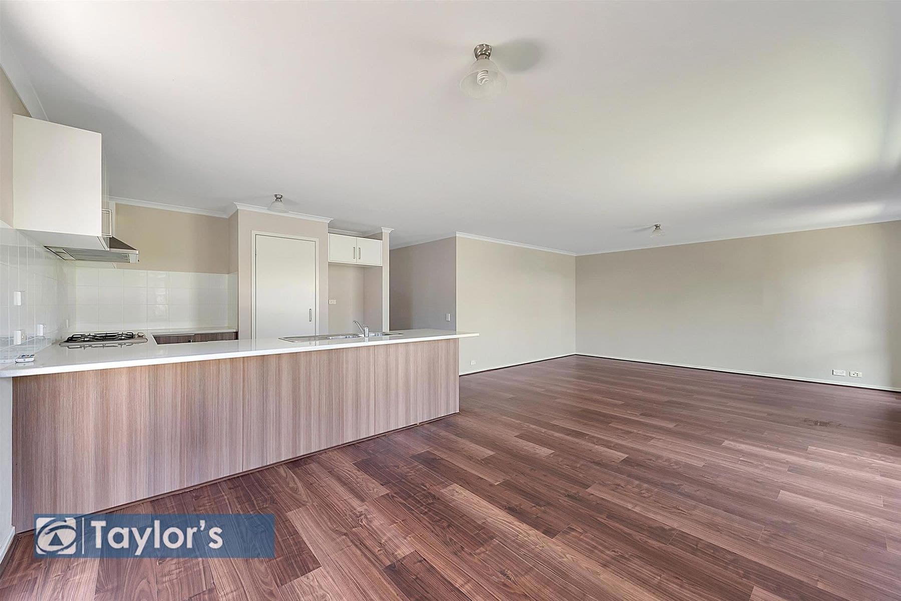 10 Semillon Crescent, Andrews Farm SA 5114, Andrews Farm - Thumbnail 3