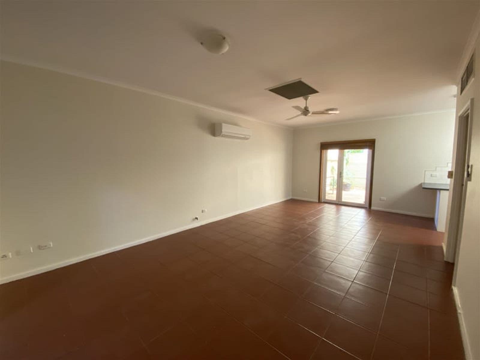10 Johannsen Street, Gillen NT 0870, Gillen - Thumbnail 3