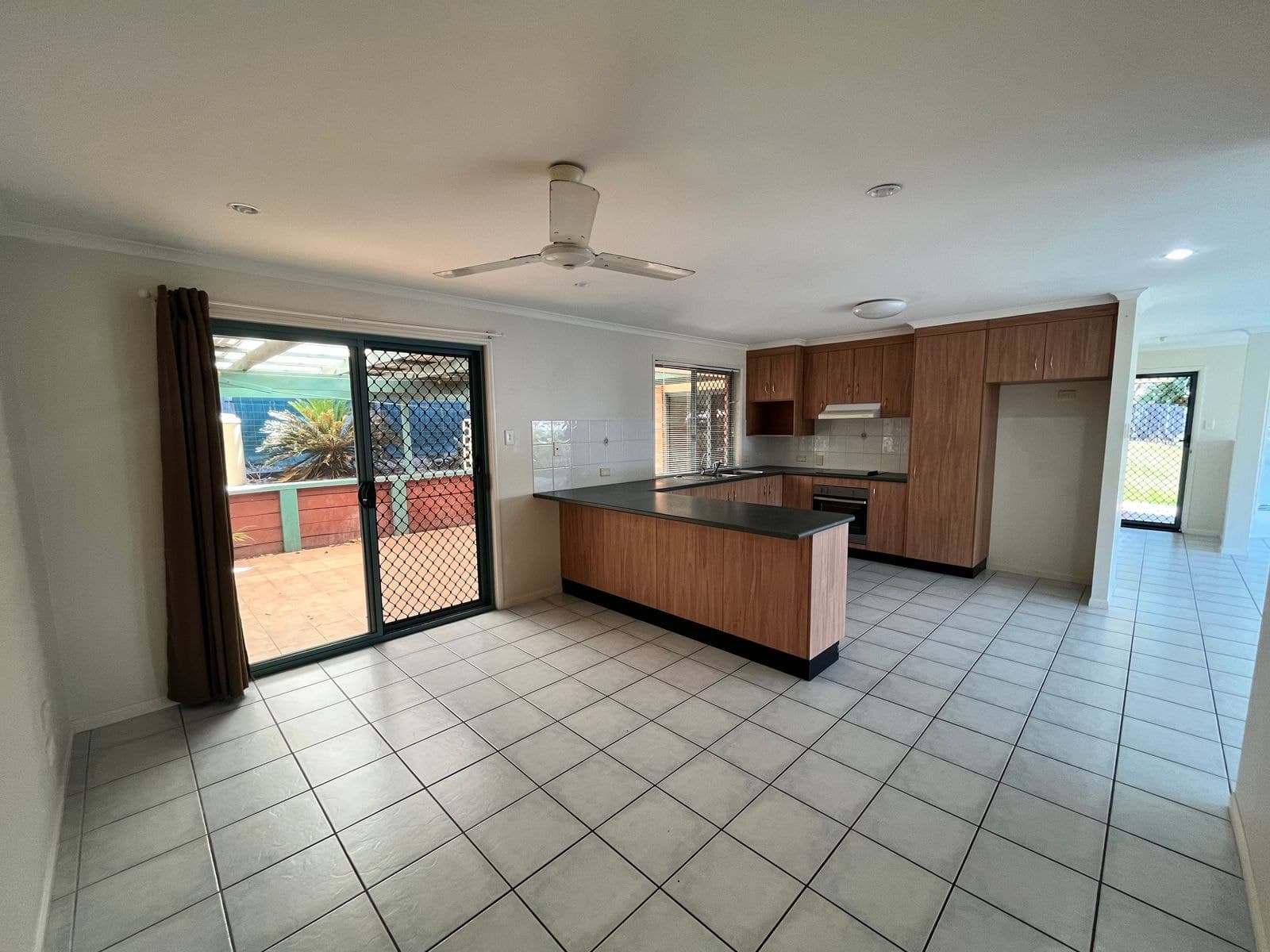 6 The Quarterdeck, Blacks Beach QLD 4740, Blacks Beach - Thumbnail 5