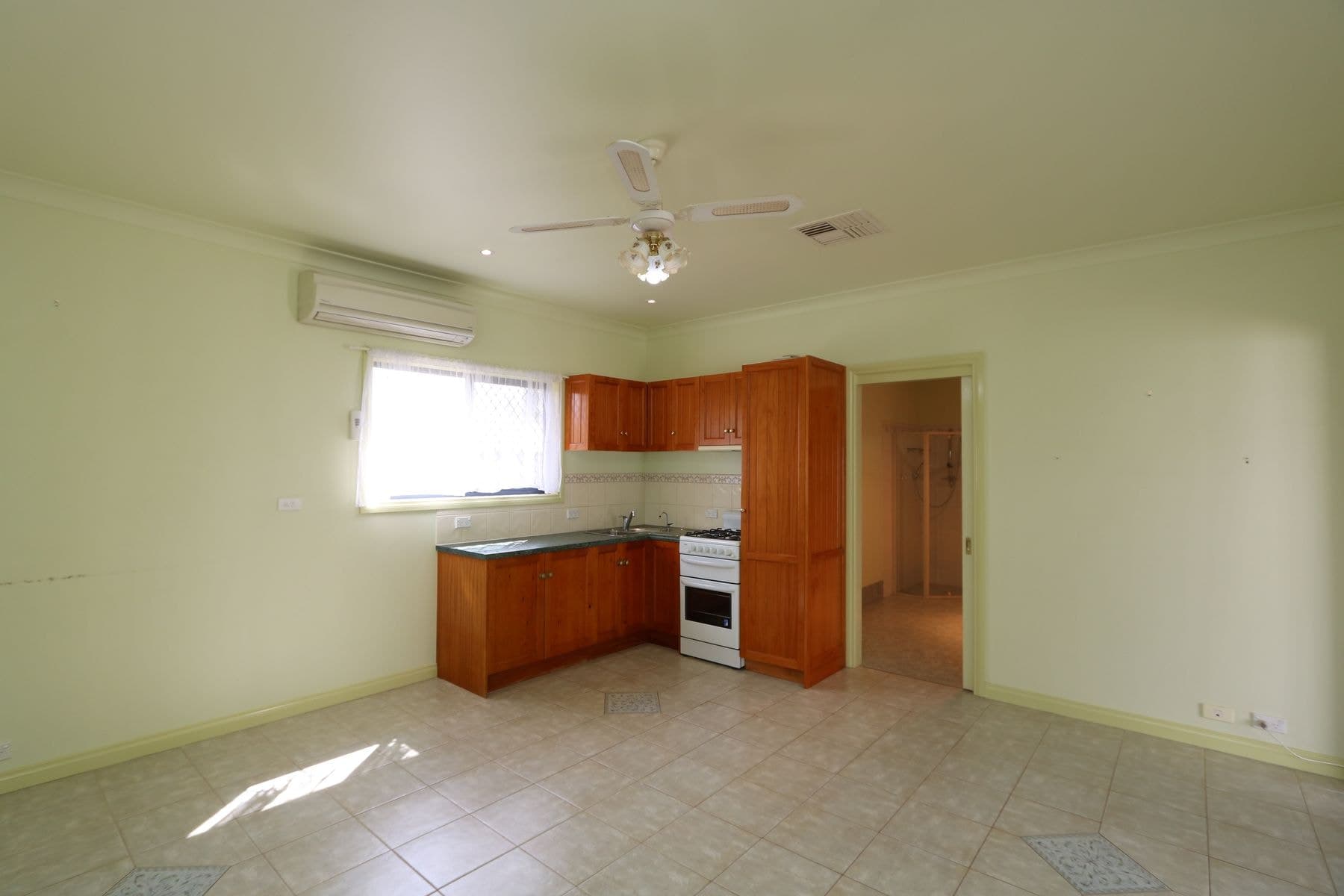 121B Ryan Street, Broken Hill NSW 2880, Broken Hill - Thumbnail 2