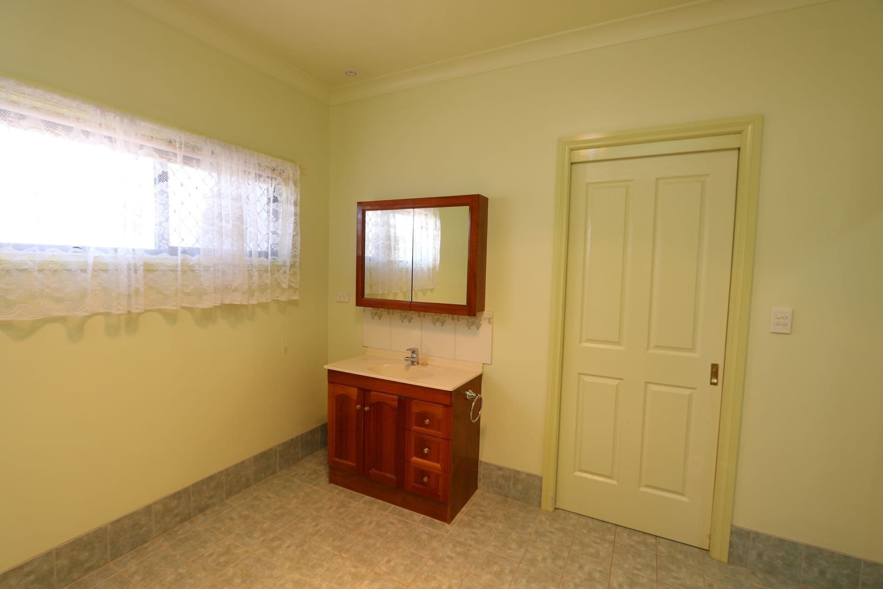 121B Ryan Street, Broken Hill NSW 2880, Broken Hill - Thumbnail 6