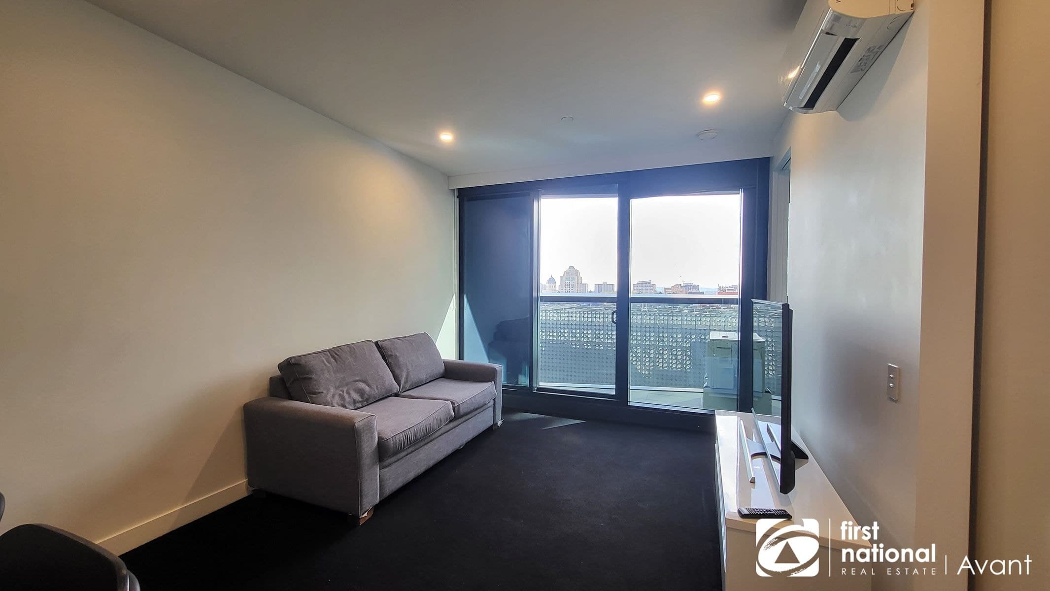 1018/160 Victoria Street, Carlton VIC 3053, Carlton - Thumbnail 3