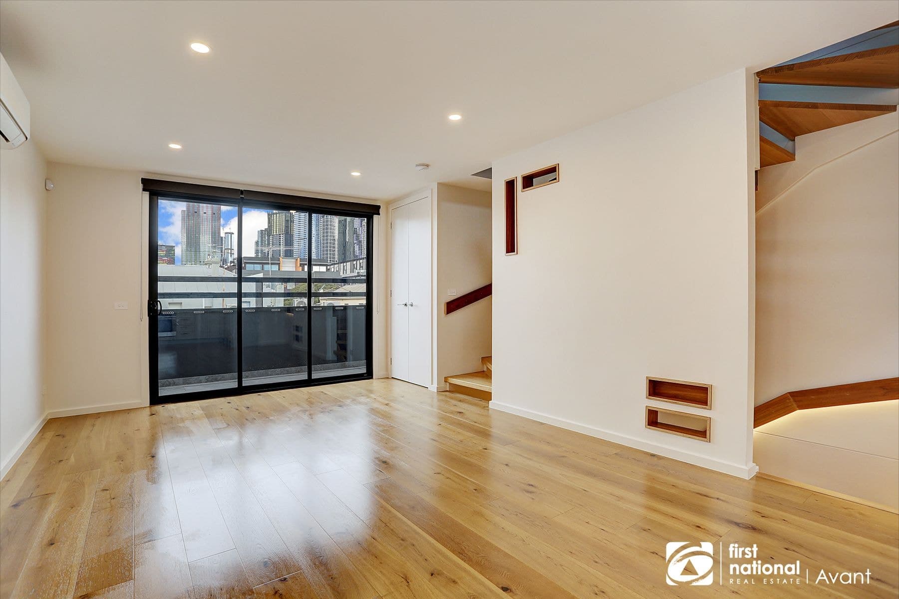 1B Warwick Street, North Melbourne VIC 3051, North Melbourne - Thumbnail 2