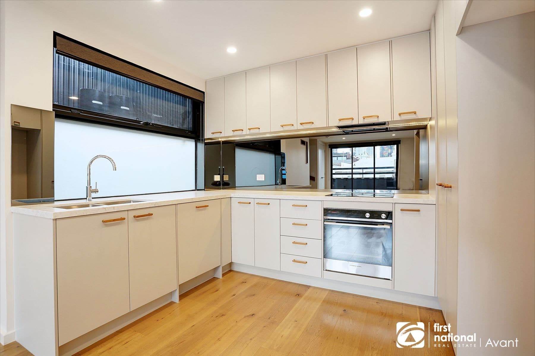 1B Warwick Street, North Melbourne VIC 3051, North Melbourne - Thumbnail 3