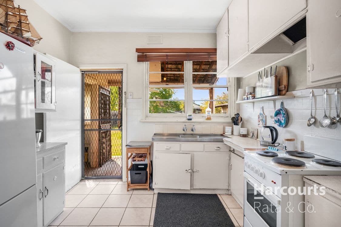 10 Middleton Street, Lalor, VIC 3075, Lalor - Thumbnail 2