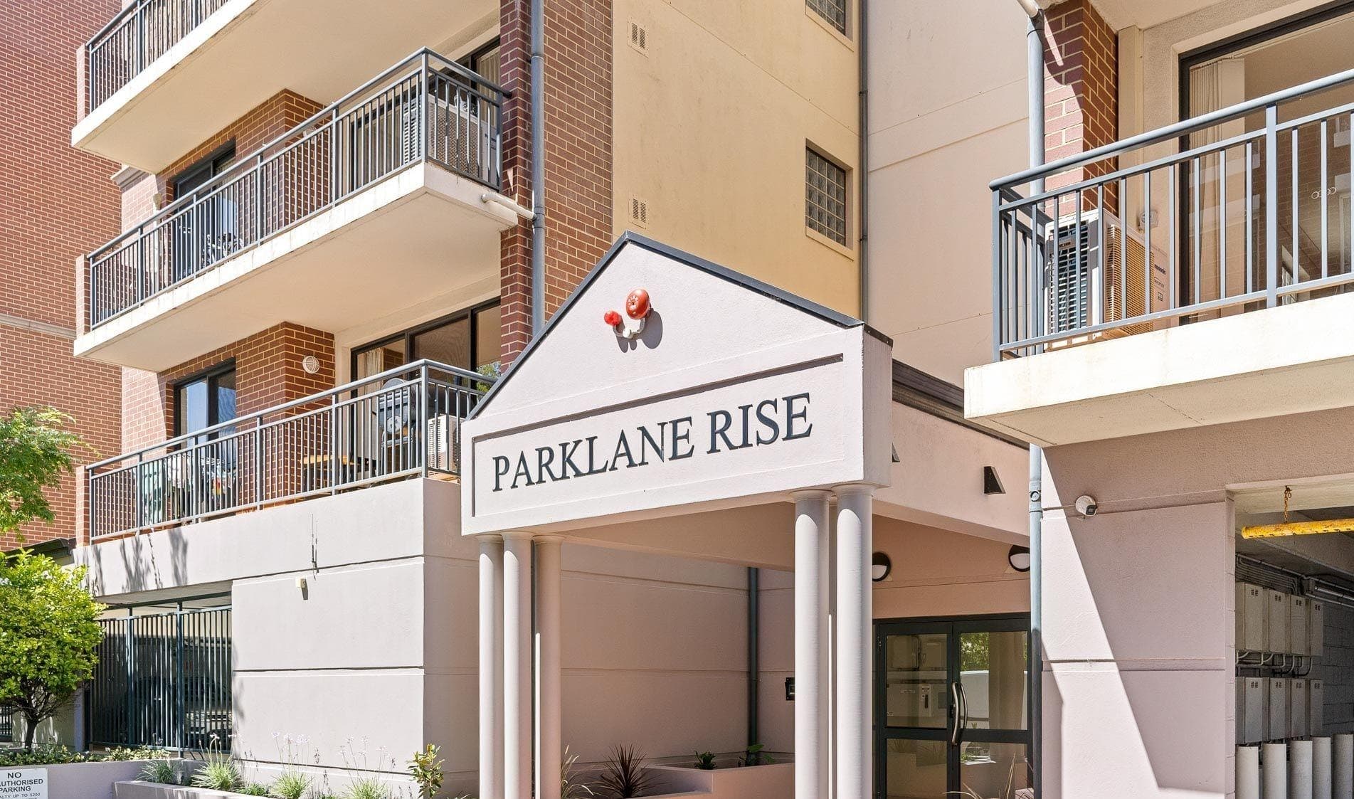 30 / 10 Pendal Ln, PERTH WA 6000, Perth - Image 1
