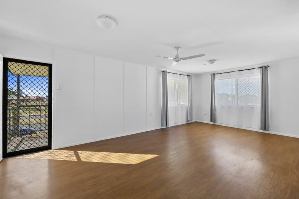 73 Bauman Way, Blackwater - Thumbnail 2